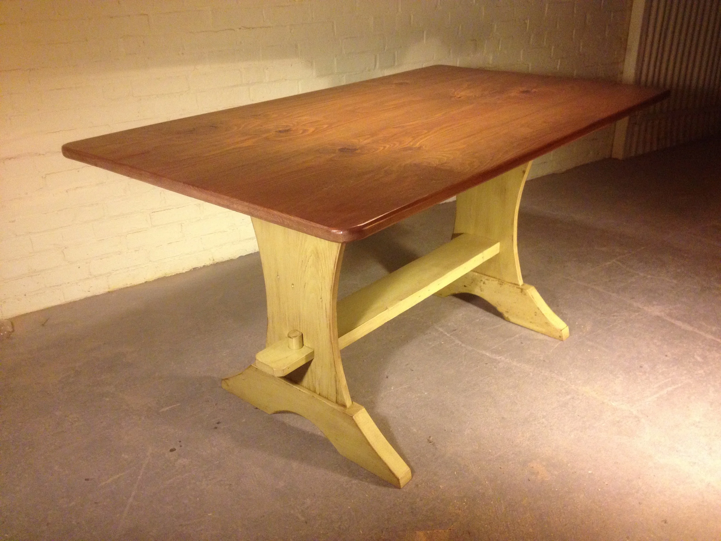 5' thin top Essex trestle