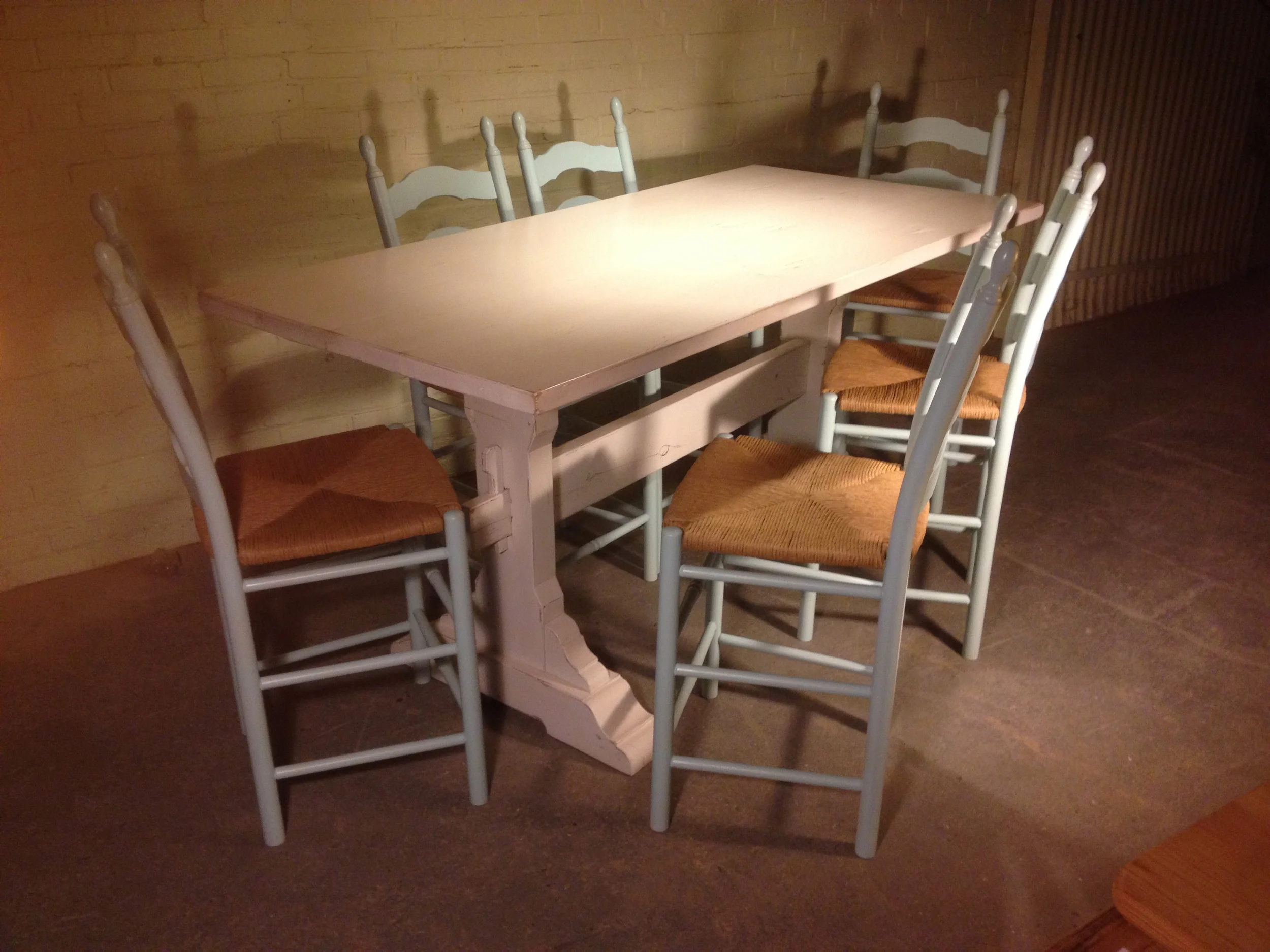 5' counter height Tahoe trestle with Snow White finish