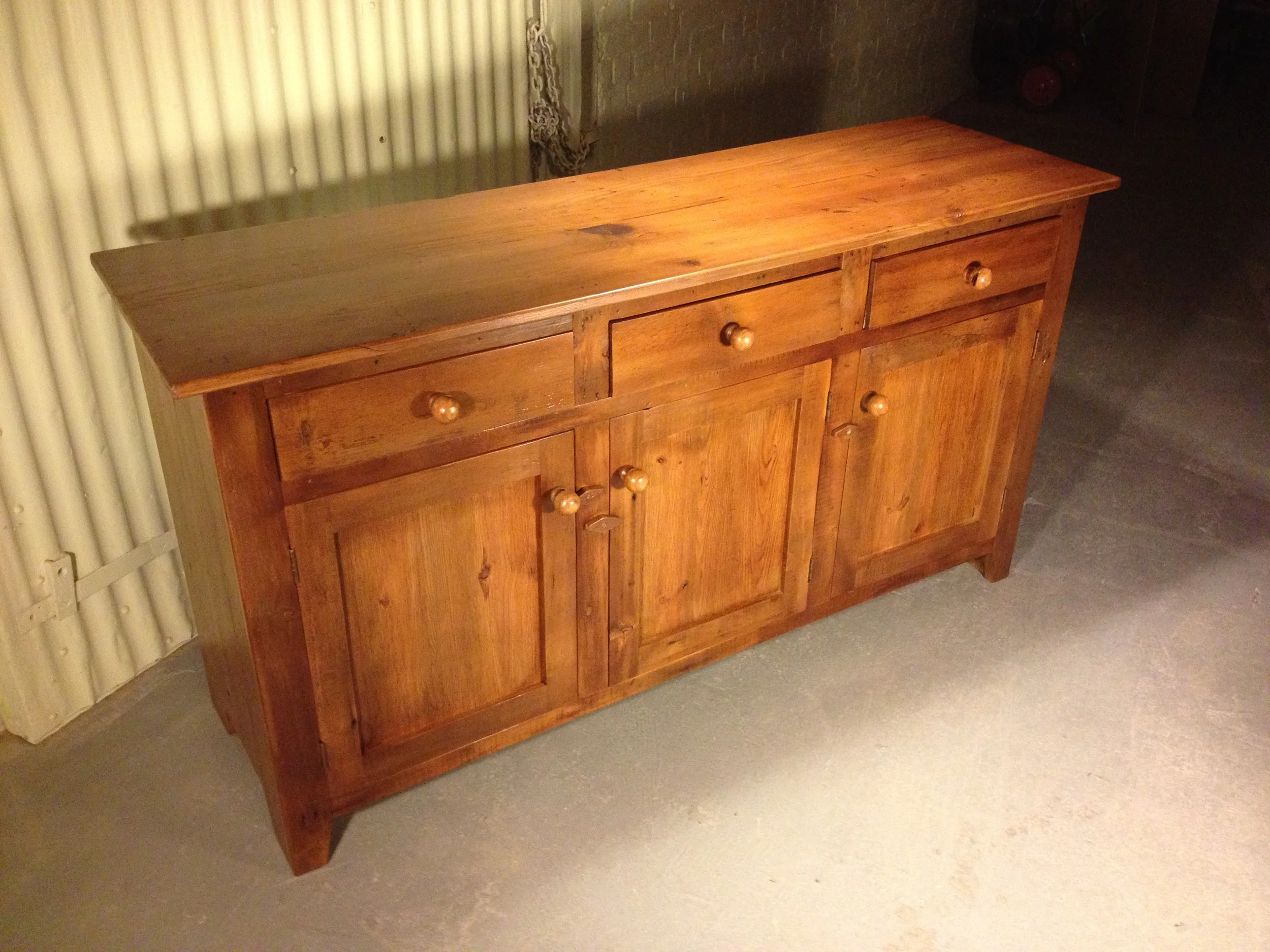 60"x18"x36" 3 over 3 server finished in Golden Brown