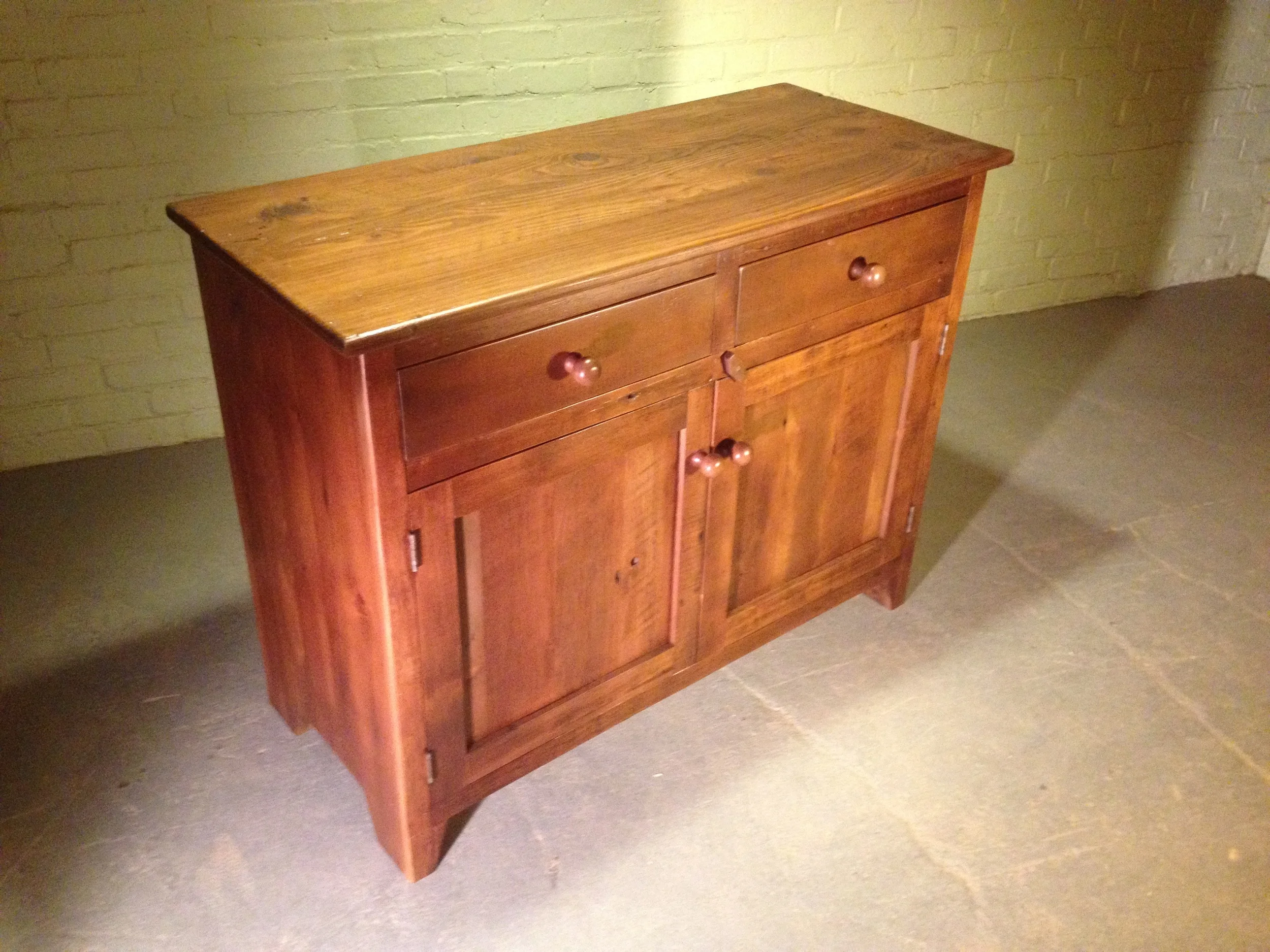 42"x18"x36"h 2 over 2 Server finished in Hazelnut
