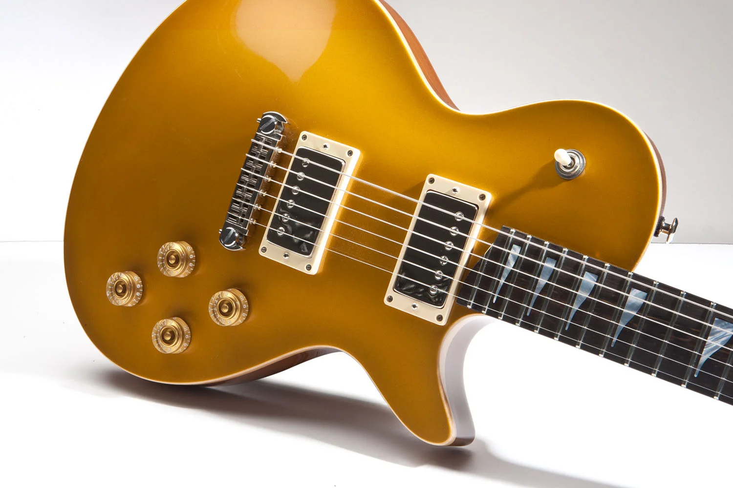 Case J1 Goldtop
