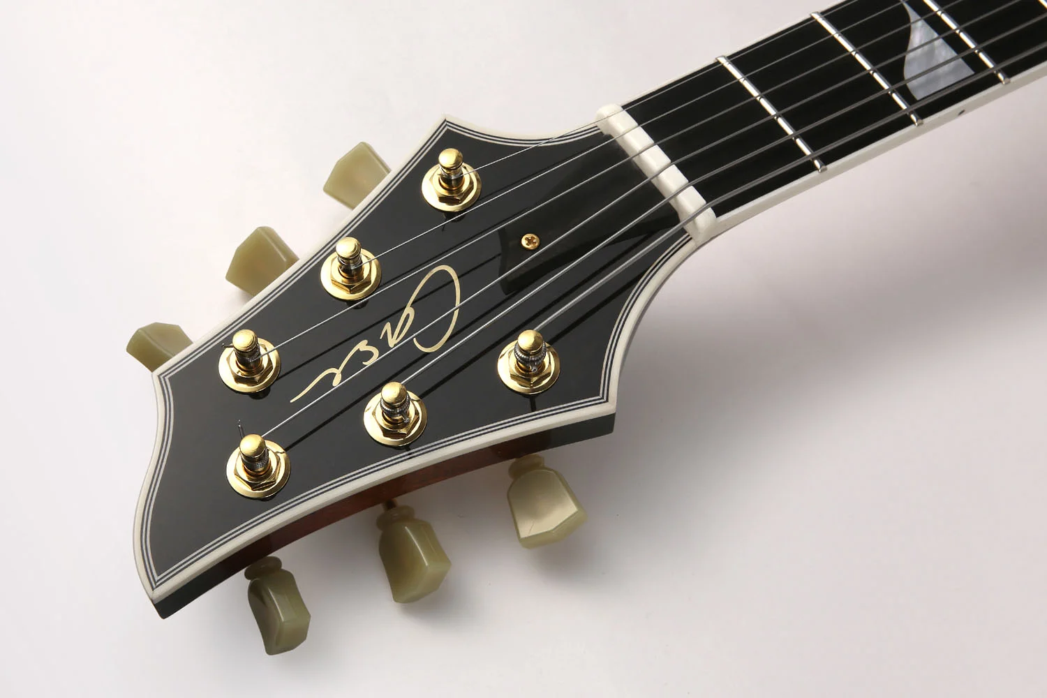 Case J3 Semi-Hollow 