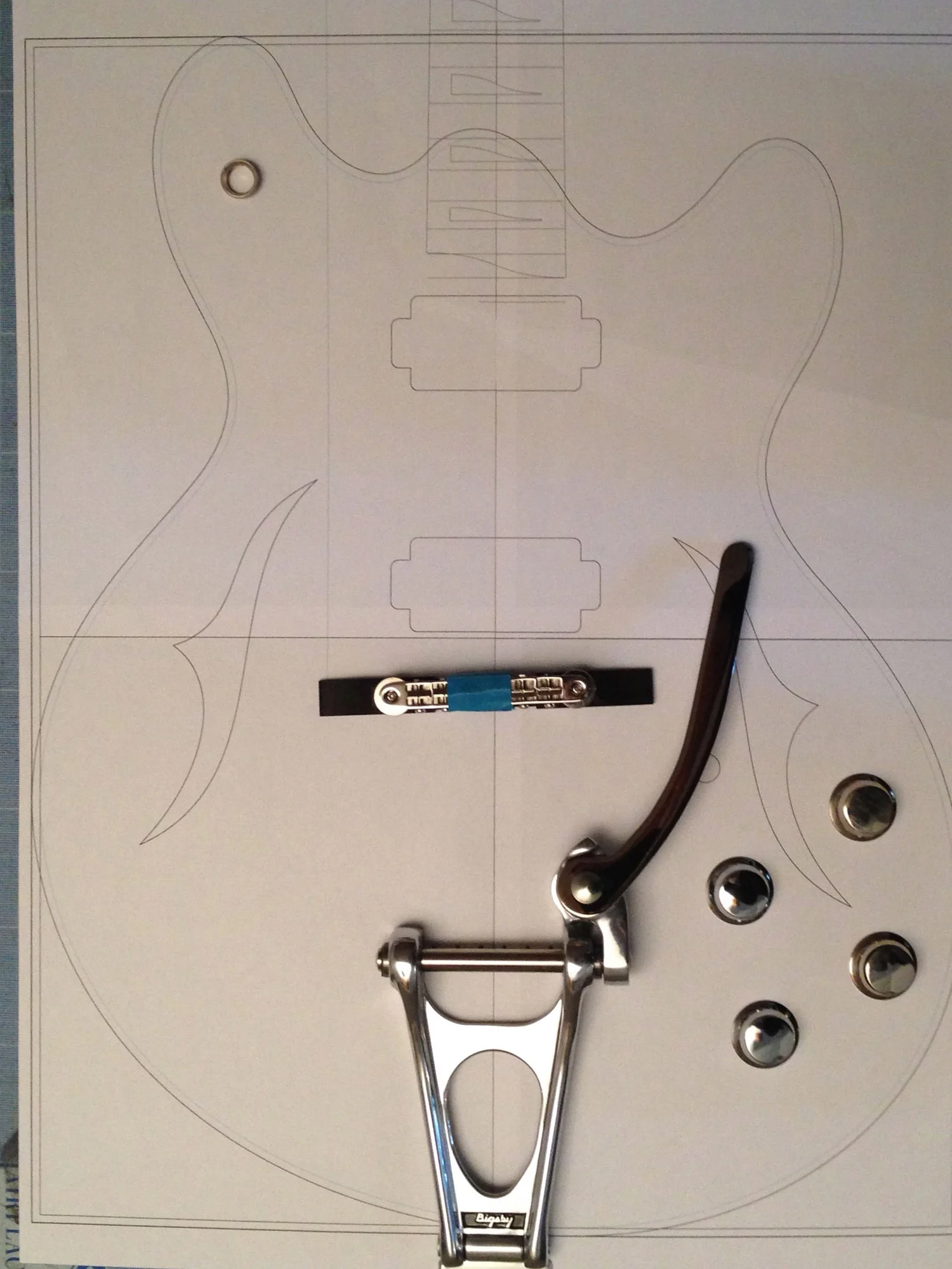 J35 - Layout of controls with Bigsby