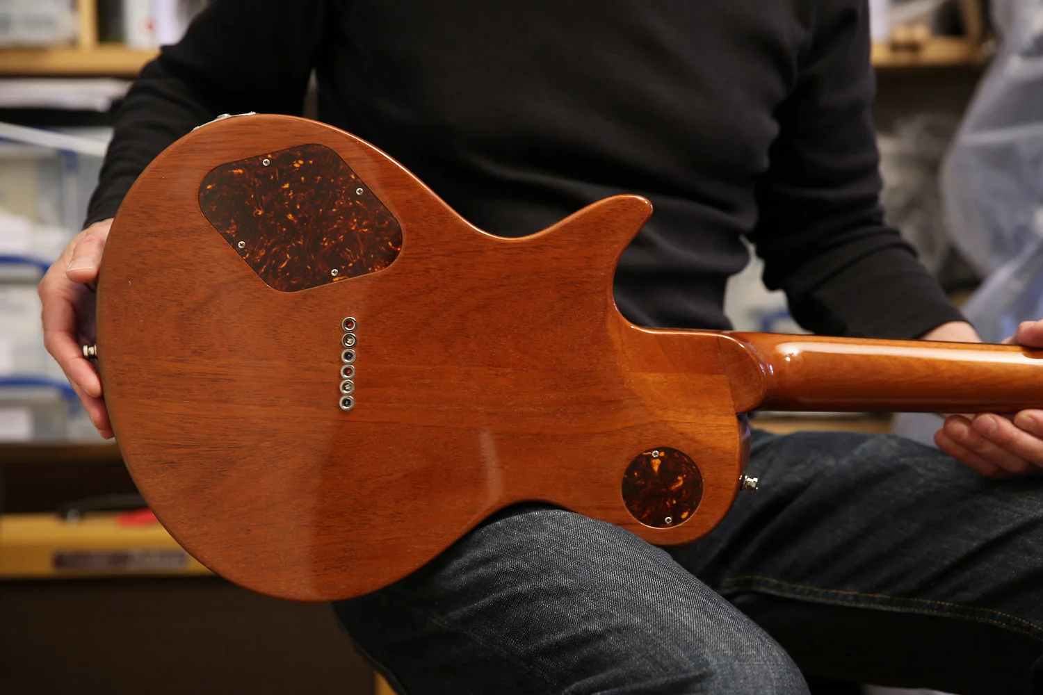 J1 22R 2.jpg
