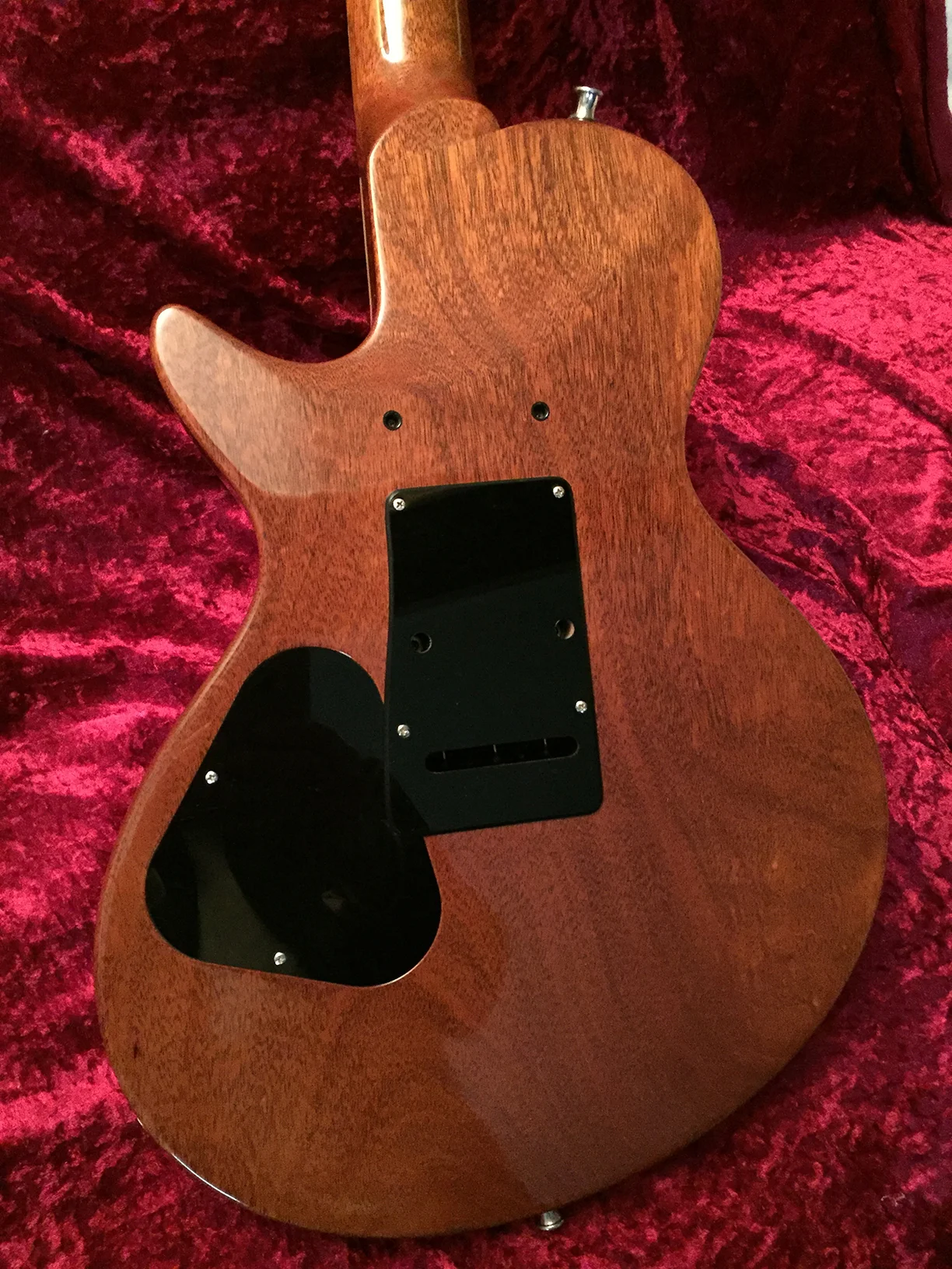 J1 Classic 24E lemon burst