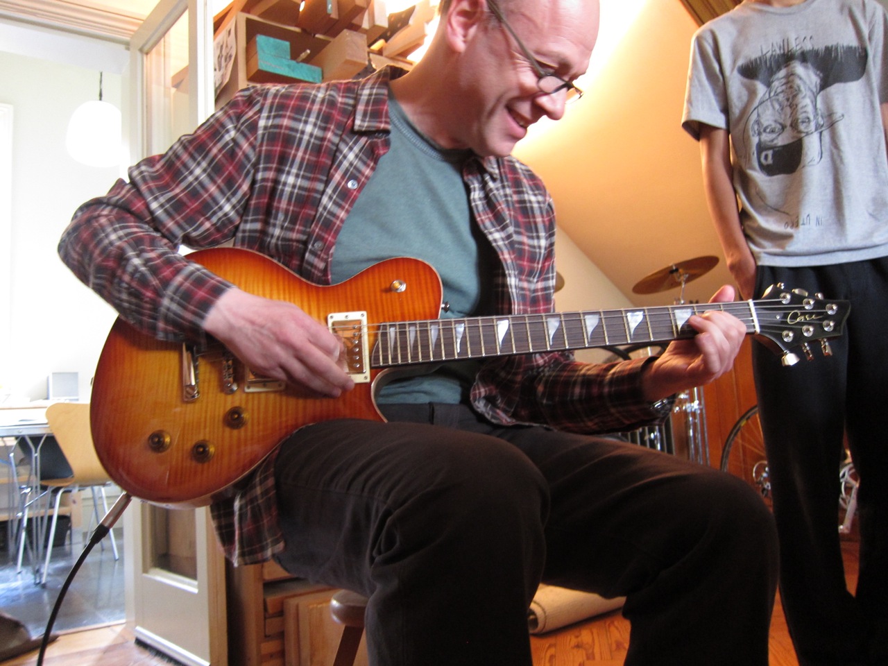 J1+'59+burst+Case+guitar.jpg