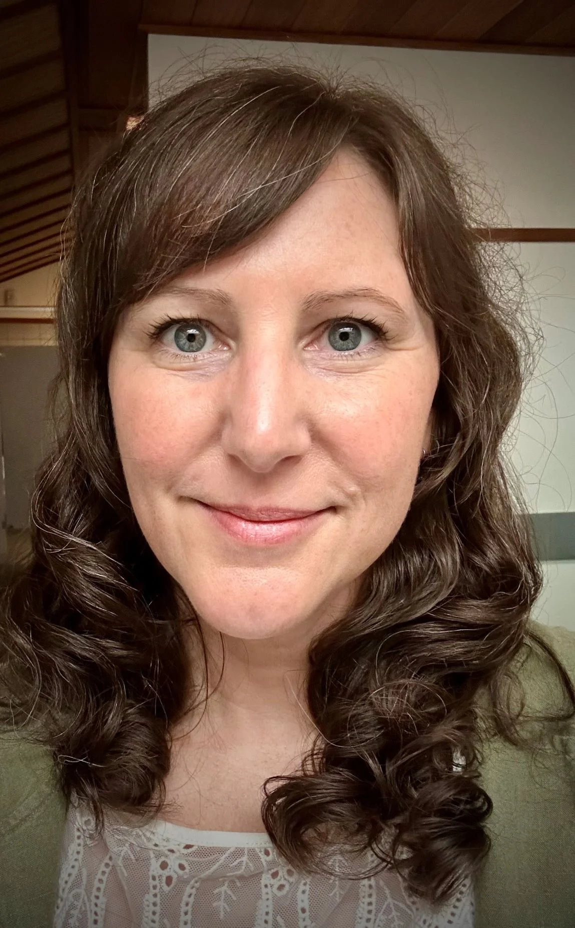 Liz_headshot_resized.jpg