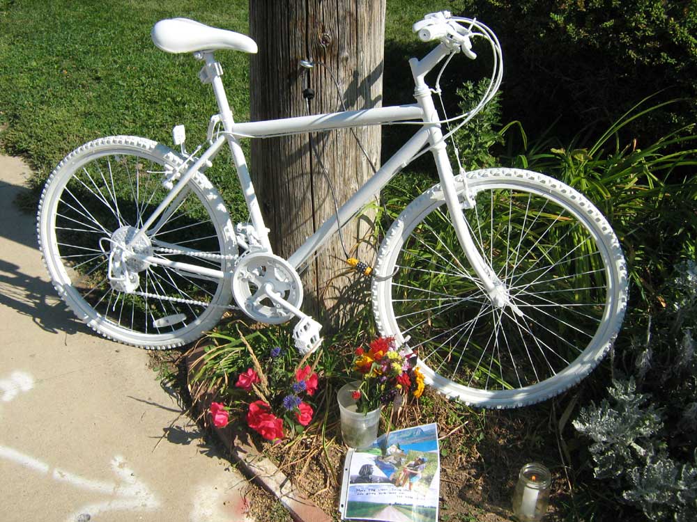 Bike Baton Rouge leads memorial rides to commemorate cyclists killed on the road. Bicycles painted white ("ghost bikes") serve as memorials where a cyclist was hit and killed. Photo: ghostbikes.org
