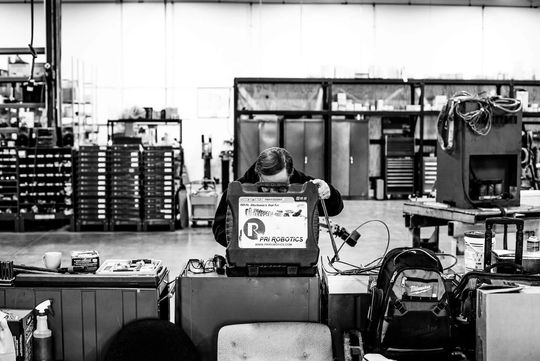 engle-olson-commercial-photography-PRI-Robotics-4.jpg