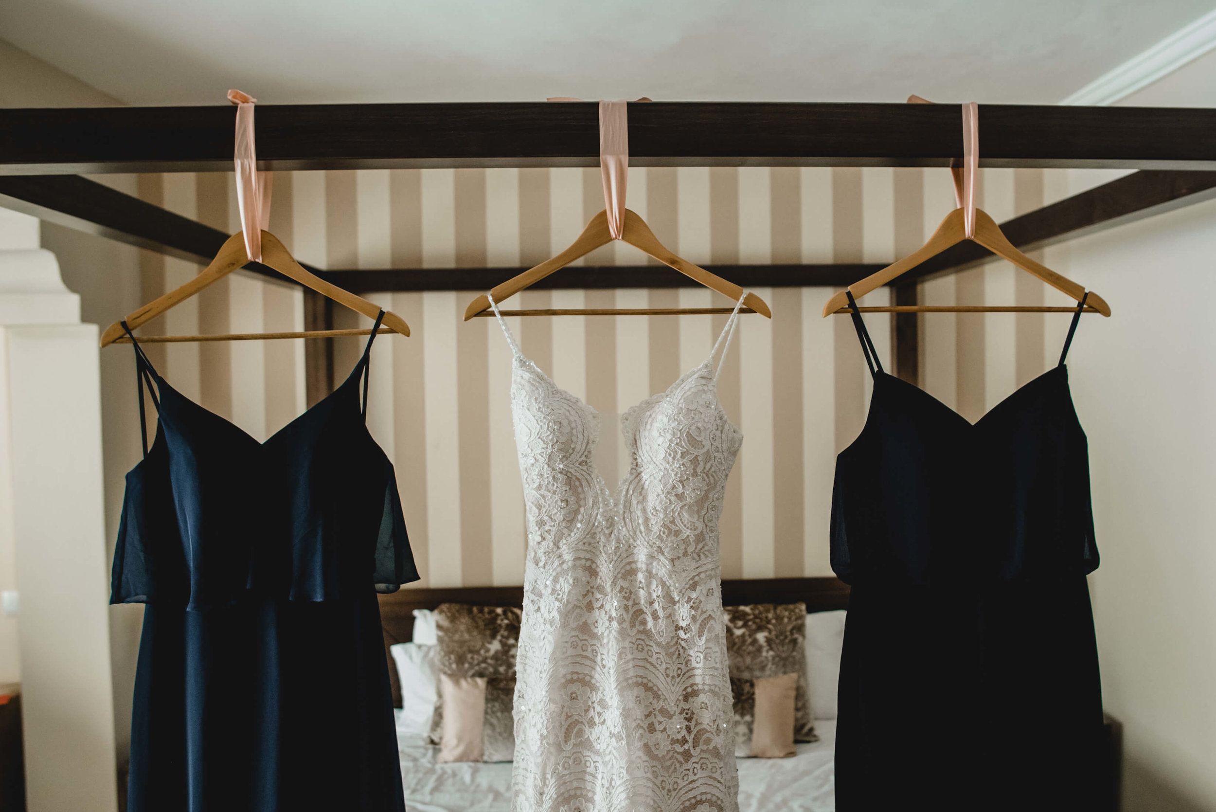 engle-olson-arika-kyle-wedding-10.jpg