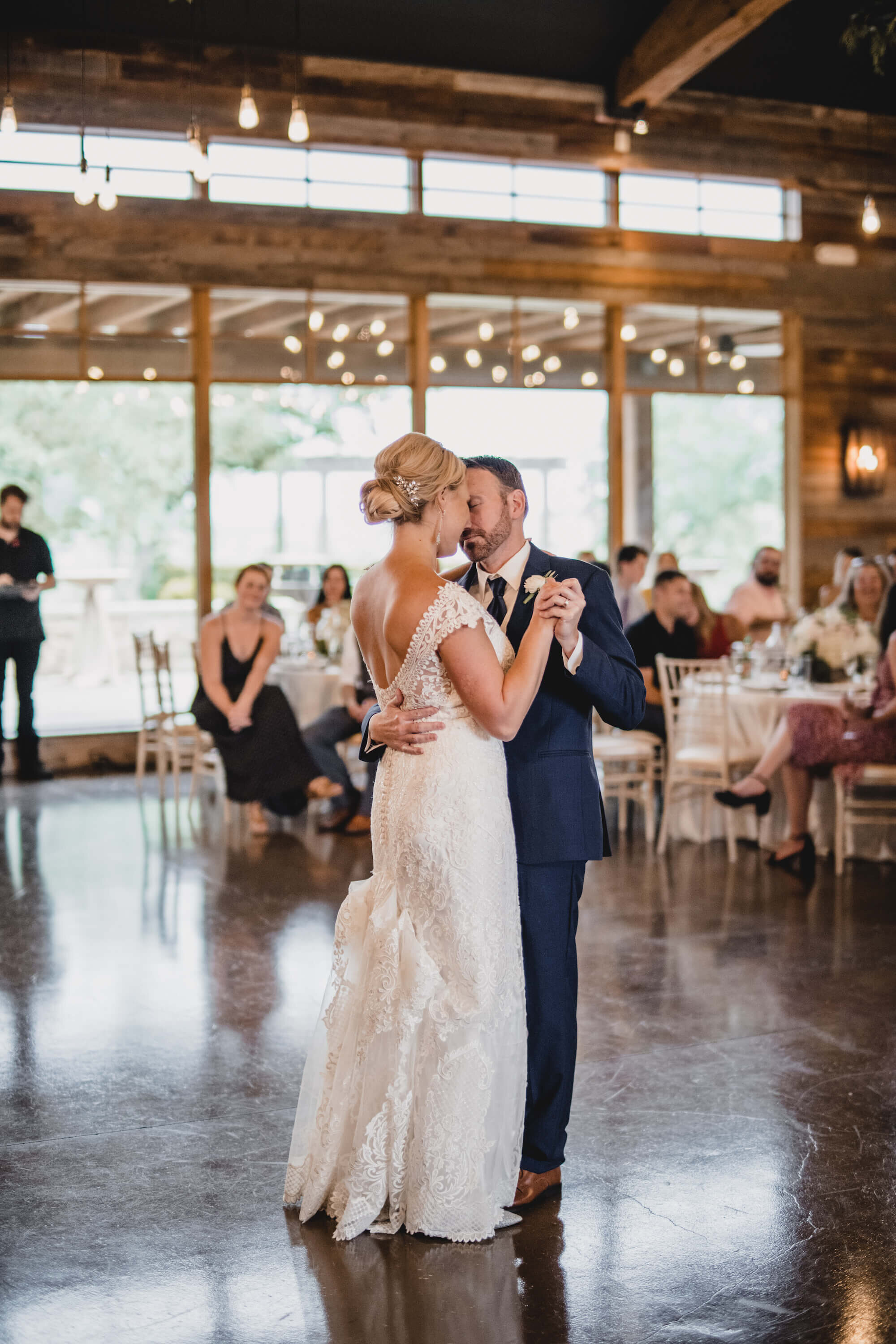 engle-olson-austin-summer-wedding-dancing-first-dances-5.jpg