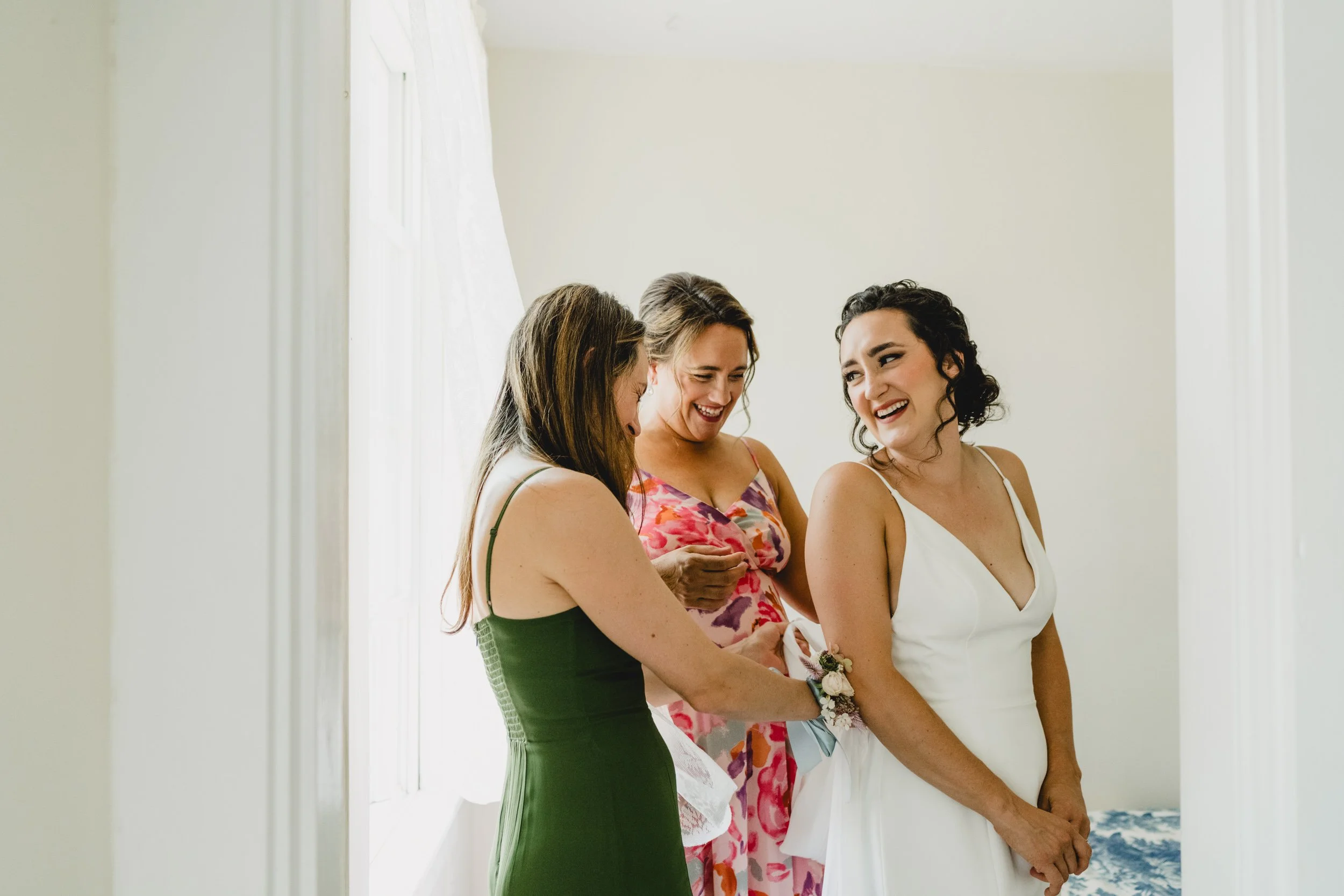 engle-olson-lis-jack-maine-wedding-previews-8.jpg