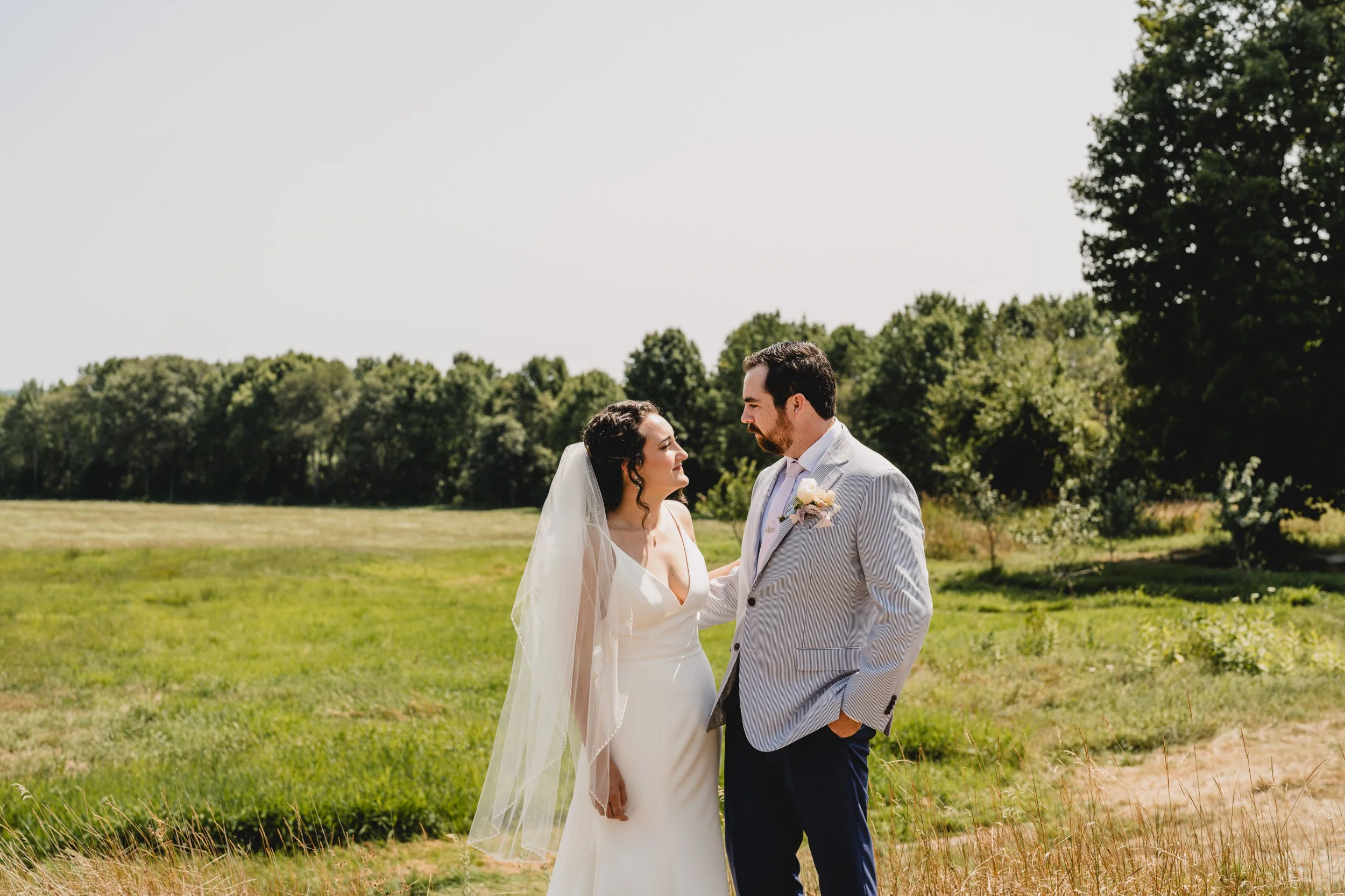 engle-olson-lis-jack-maine-wedding-previews-17.jpg