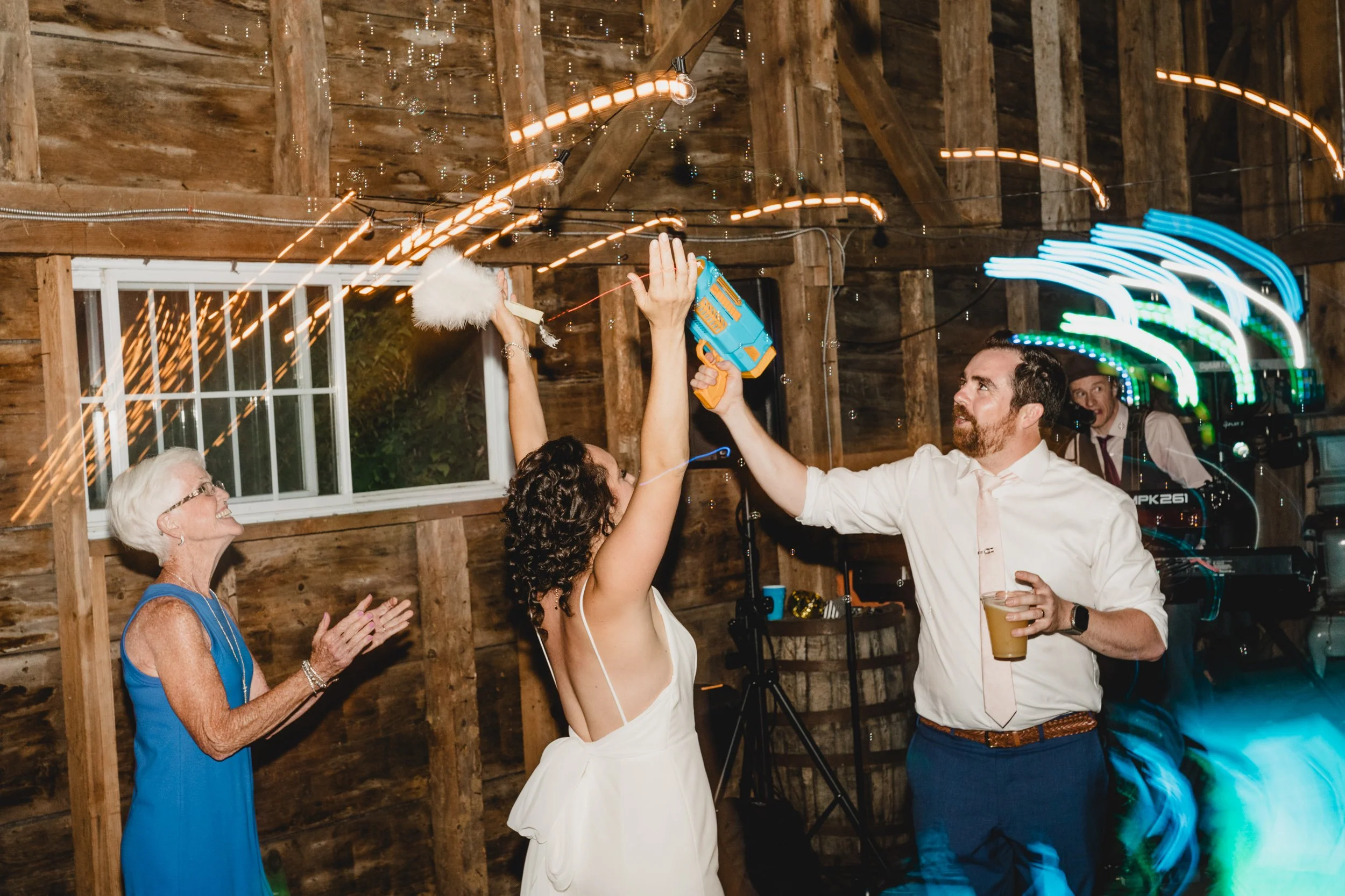 engle-olson-lis-jack-maine-wedding-previews-49.jpg