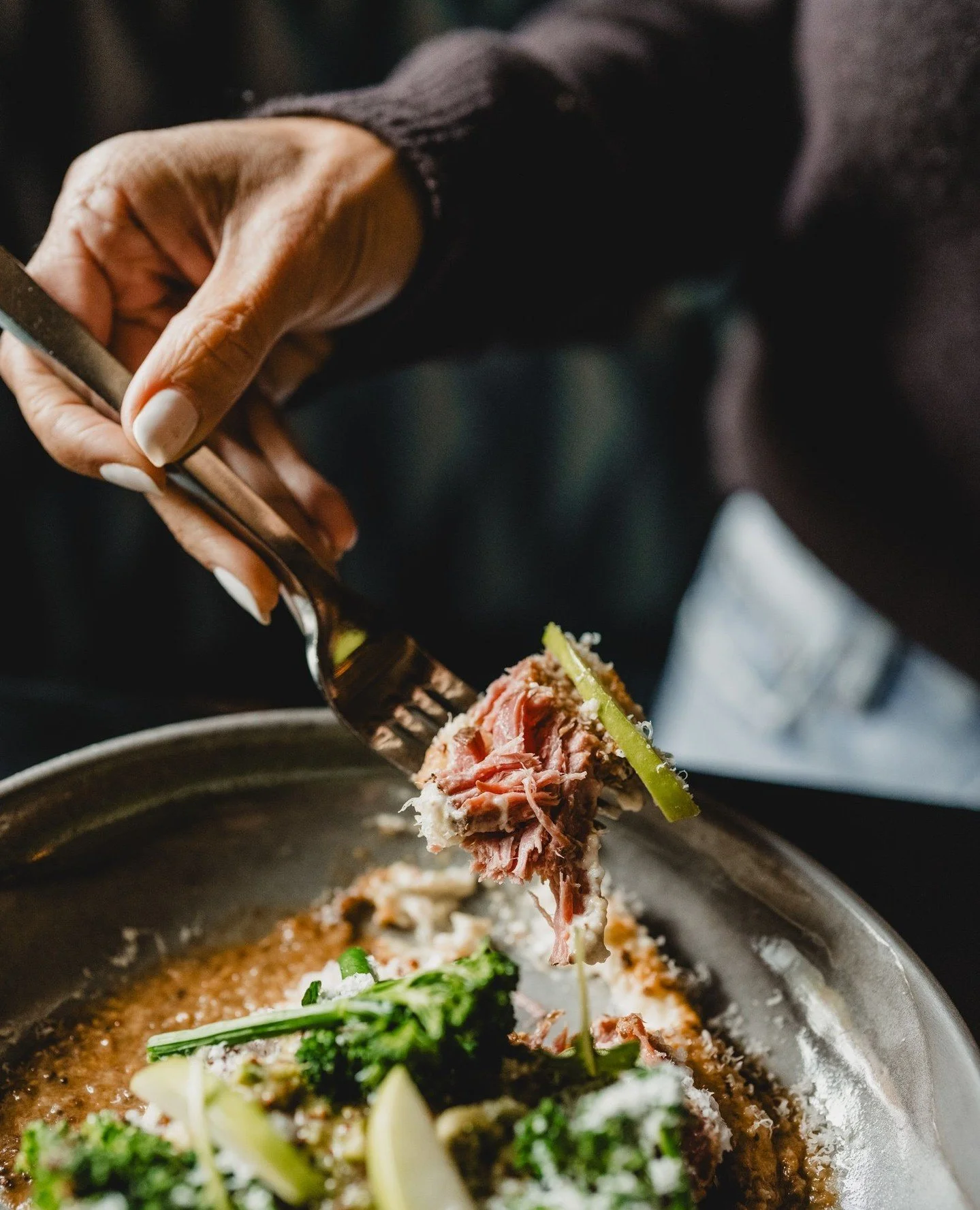 Working on the new fall menu photos for @eloise.wayzata 🍁🧡 📷️⁠
⁠
Delicious items on the fall menu like...⁠
🖤 Salmon Tataki⁠
🧡 Roasted Branzino ⁠
🖤 Grilled Little Gem⁠
🧡 Spaghetti Nero⁠
🖤 Butternut Squash Toast