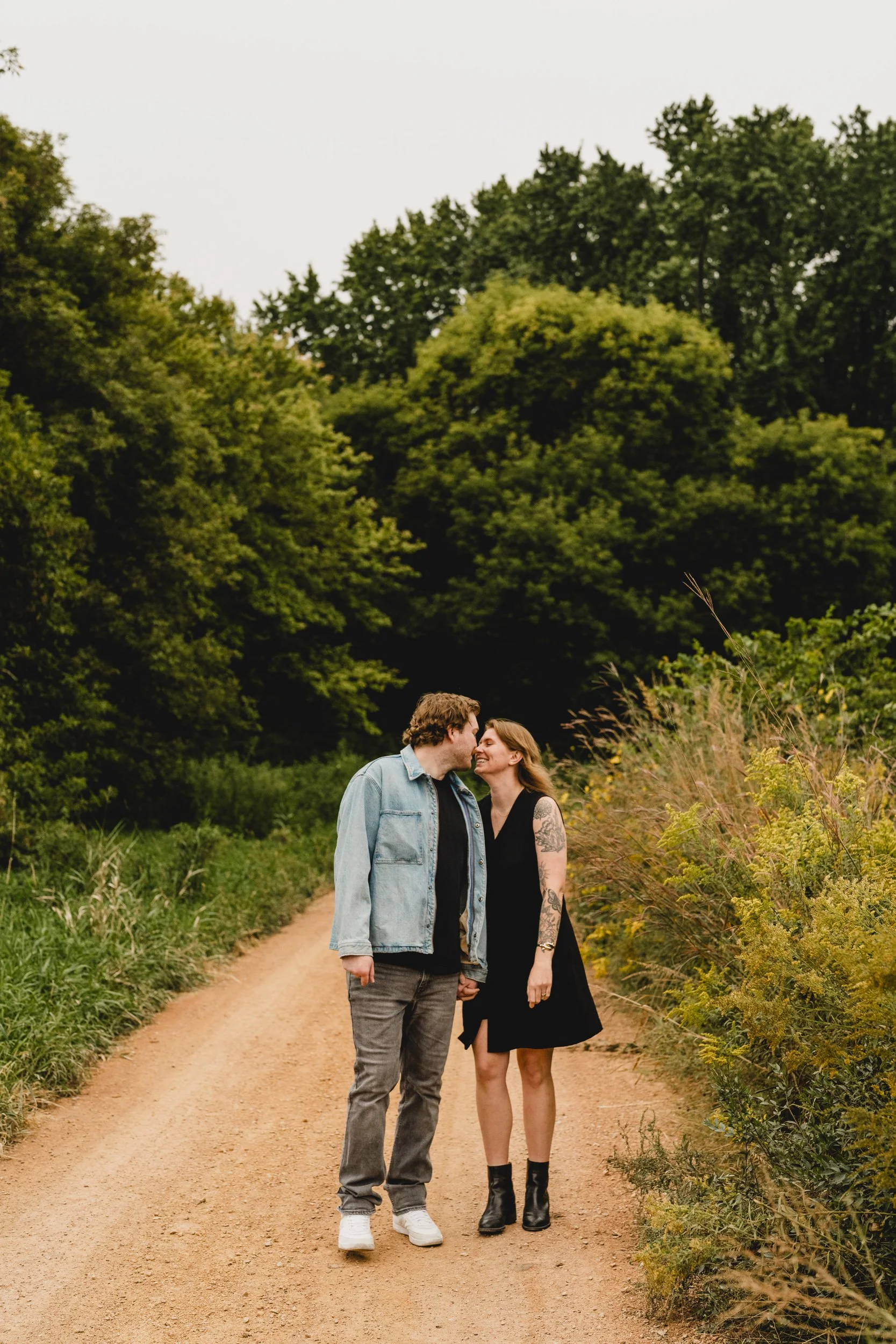 engle-olson-danielle-jackson-engagement-session-previews-5.jpg