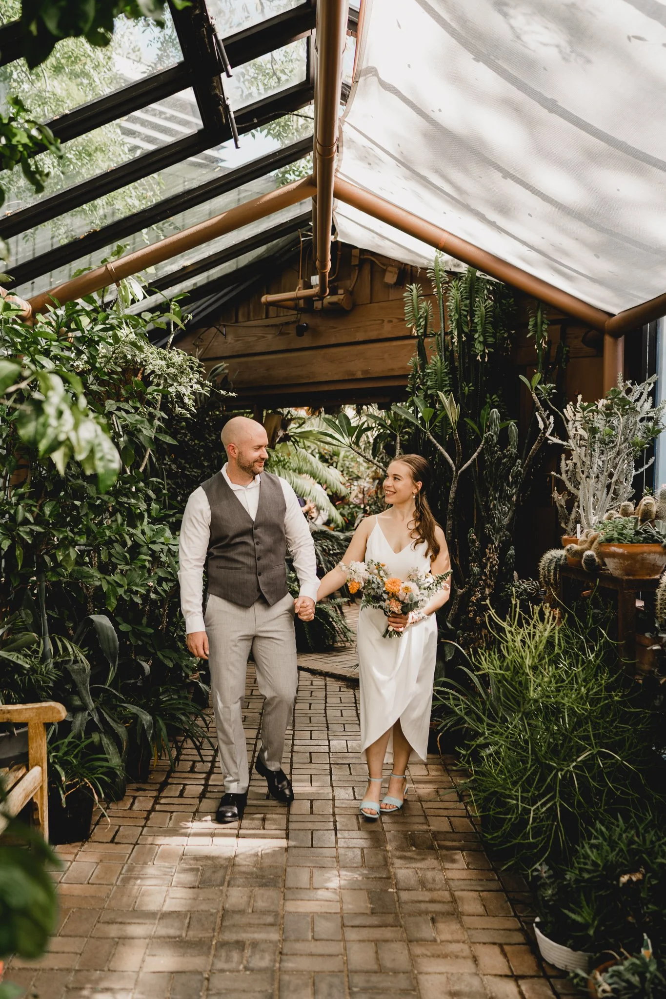 engle-olson-emily-jason-wedding-previews- (4 of 19).jpg