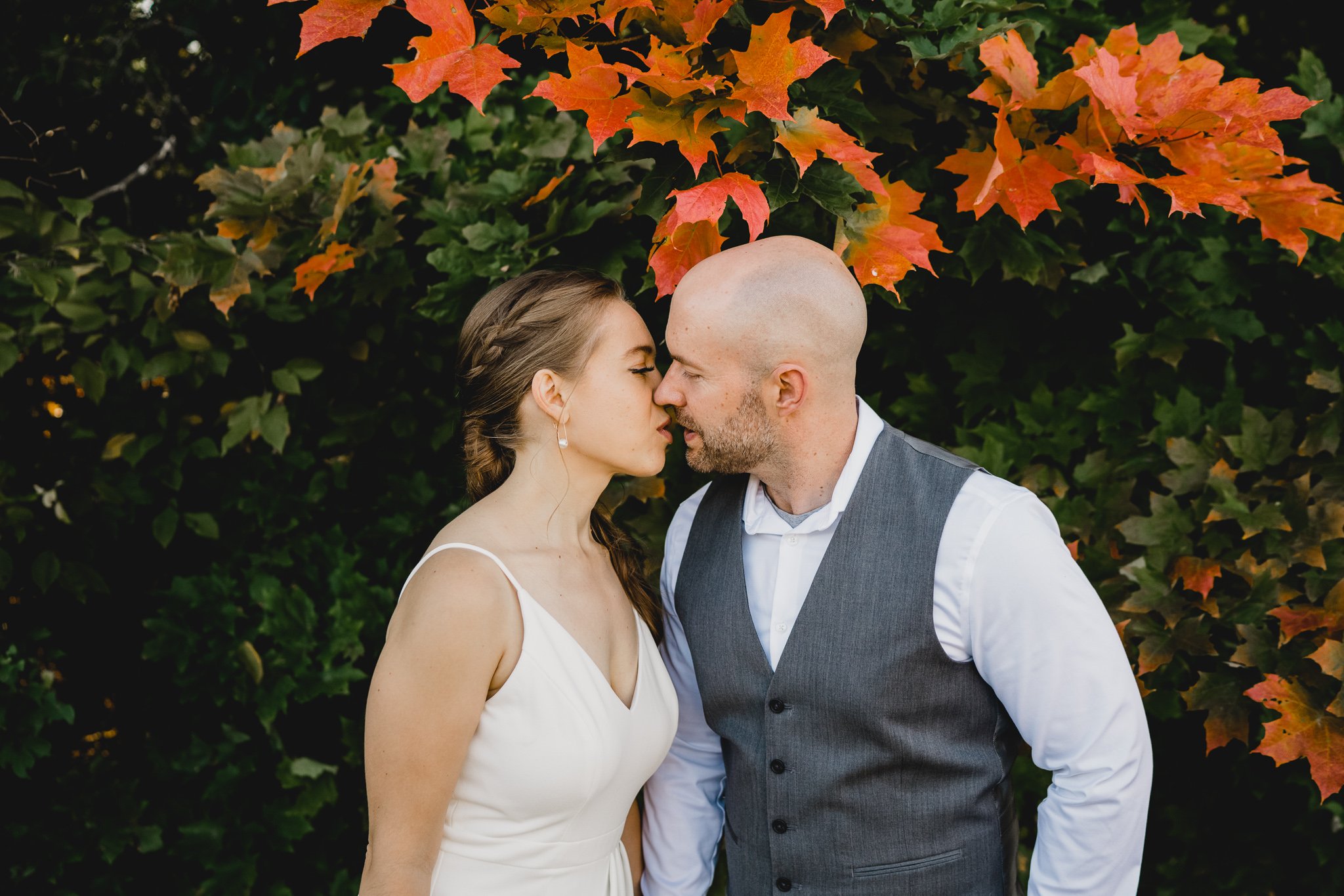 engle-olson-emily-jason-wedding-previews- (12 of 19).jpg