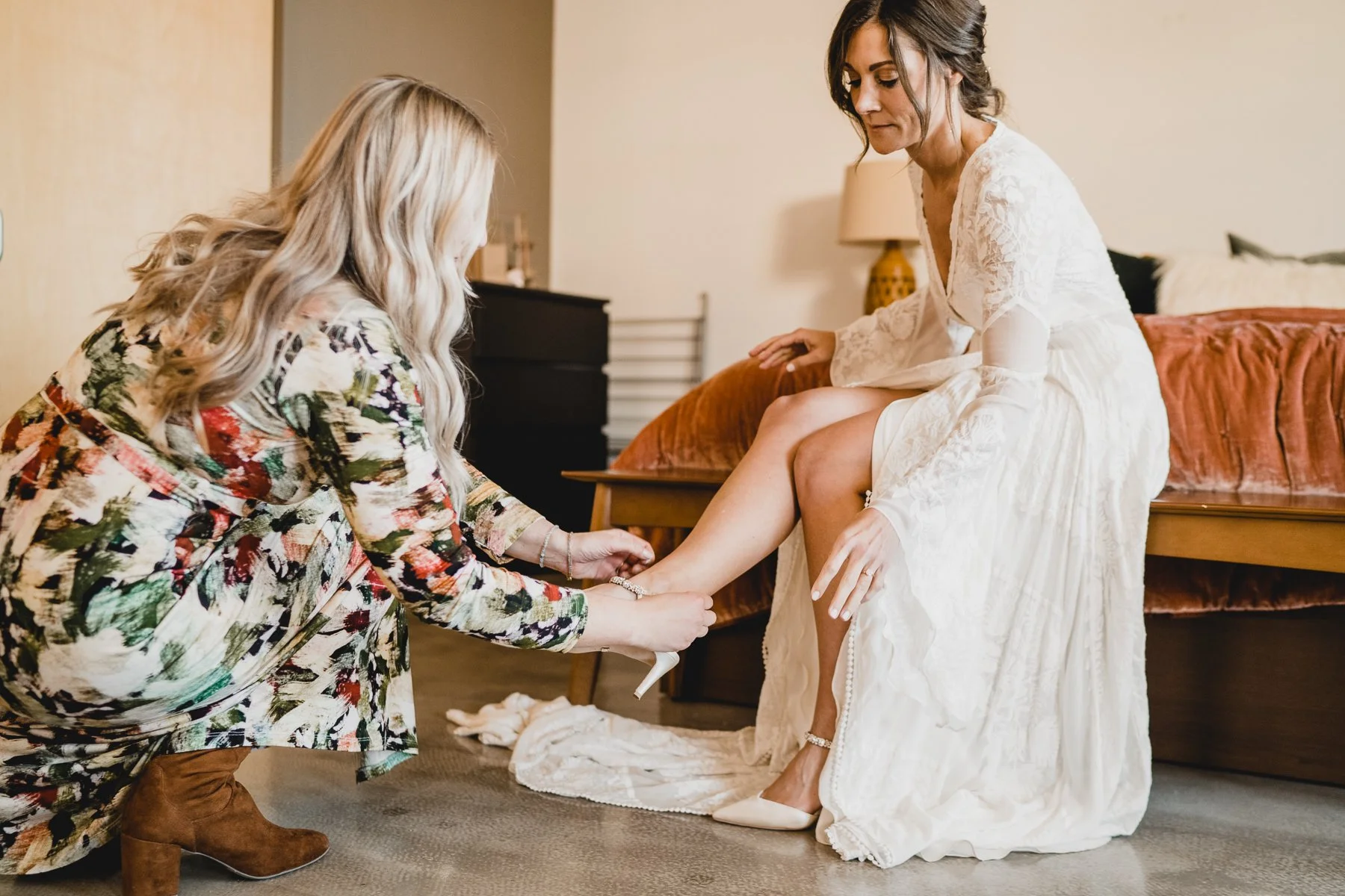 engle-olson-wedding-haley-joey-previews- (12 of 50).jpg