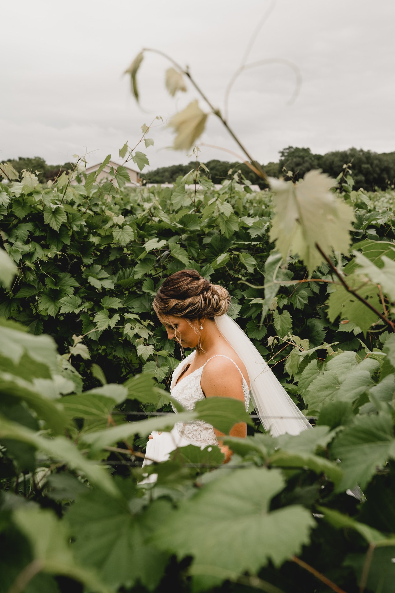 engle-olson-makena-trevor-wedding-previews- (10 of 45).jpg