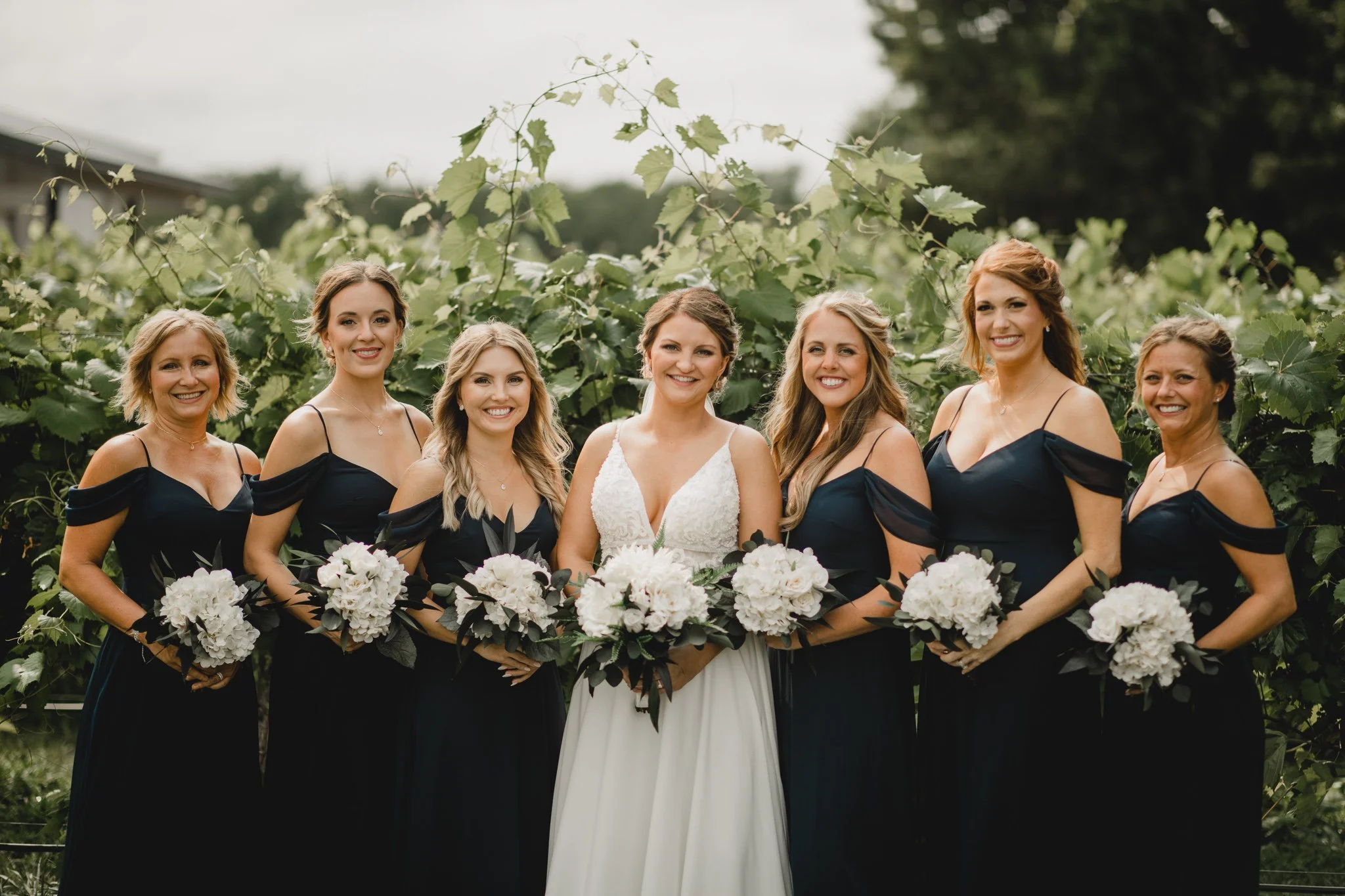 engle-olson-makena-trevor-wedding-previews- (24 of 45).jpg