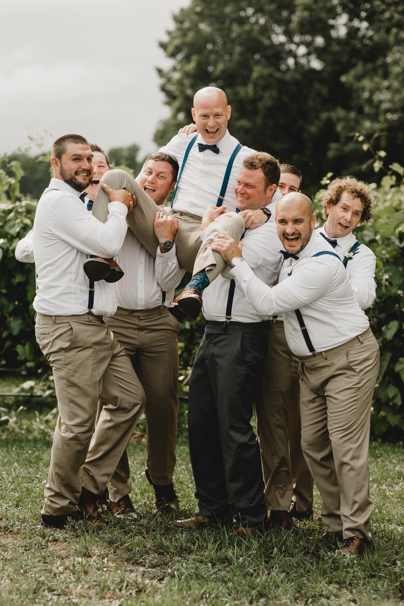 engle-olson-makena-trevor-wedding-previews- (27 of 45).jpg