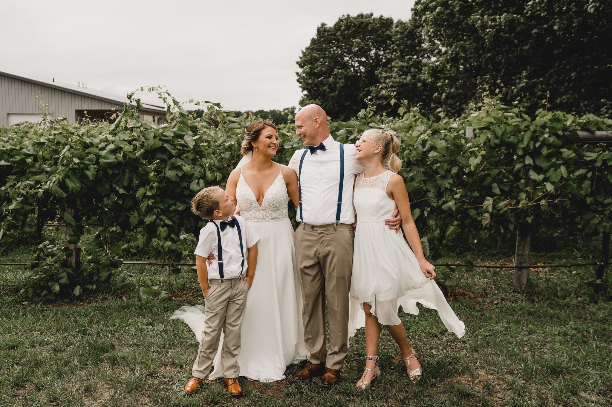 engle-olson-makena-trevor-wedding-previews- (28 of 45).jpg