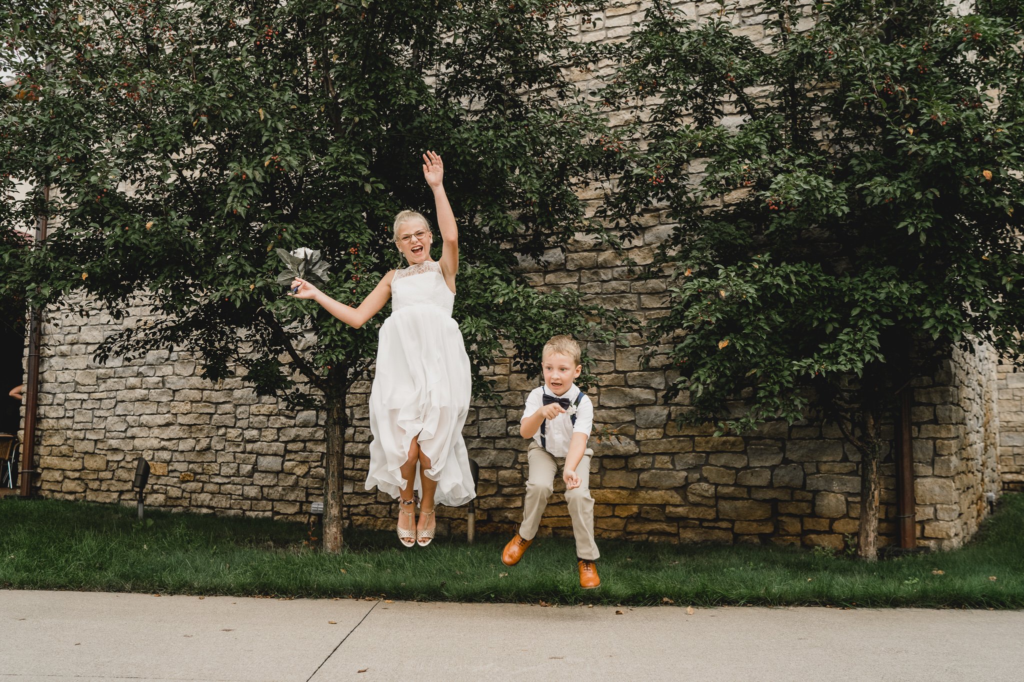 engle-olson-makena-trevor-wedding-previews- (35 of 45).jpg