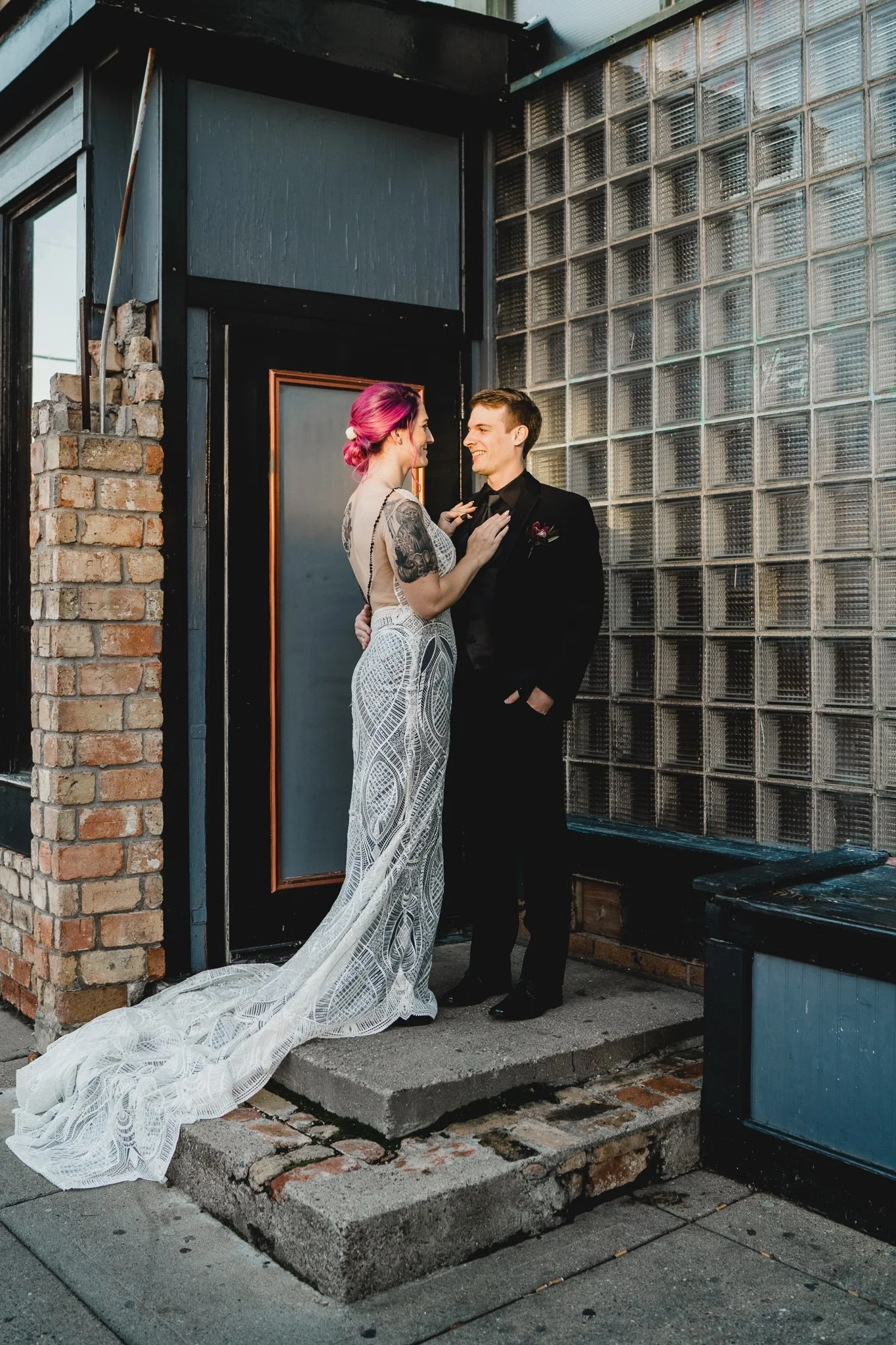 engle-olson-olivia-josh-wedding-previews- (8 of 39).jpg