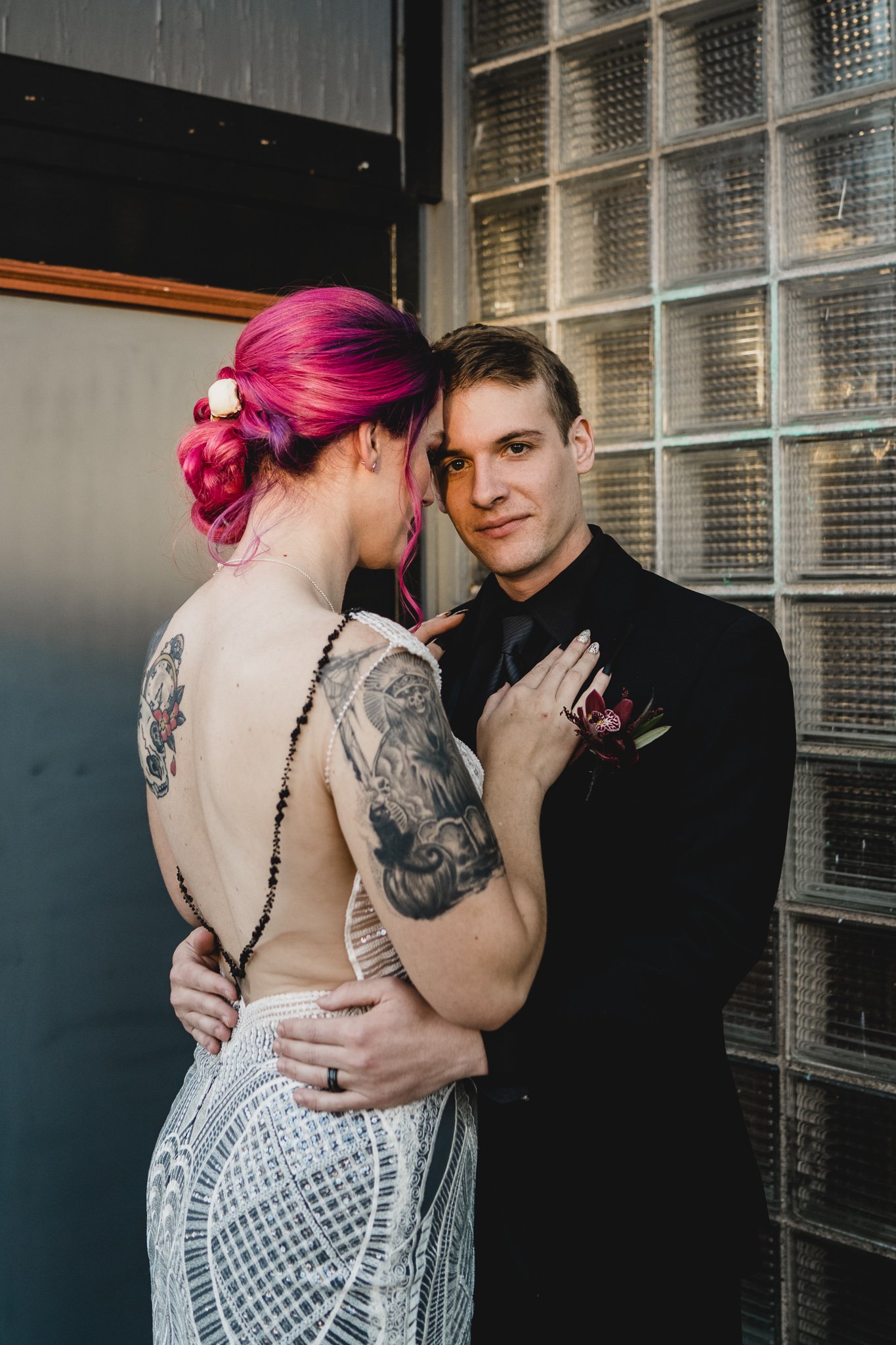 engle-olson-olivia-josh-wedding-previews- (9 of 39).jpg