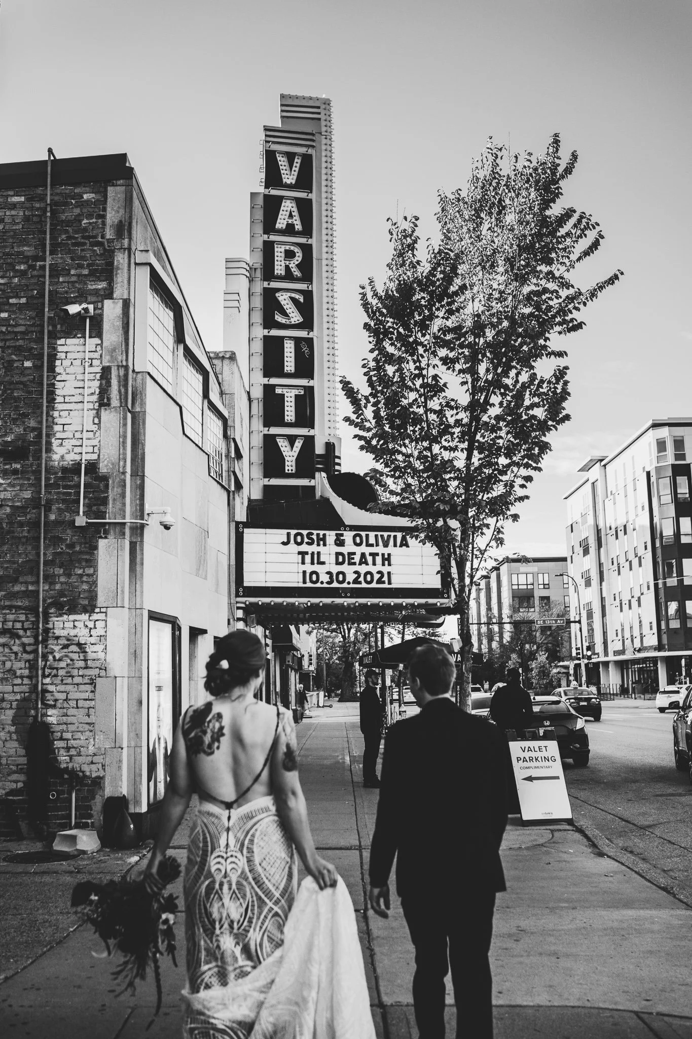 engle-olson-olivia-josh-wedding-previews- (11 of 39).jpg