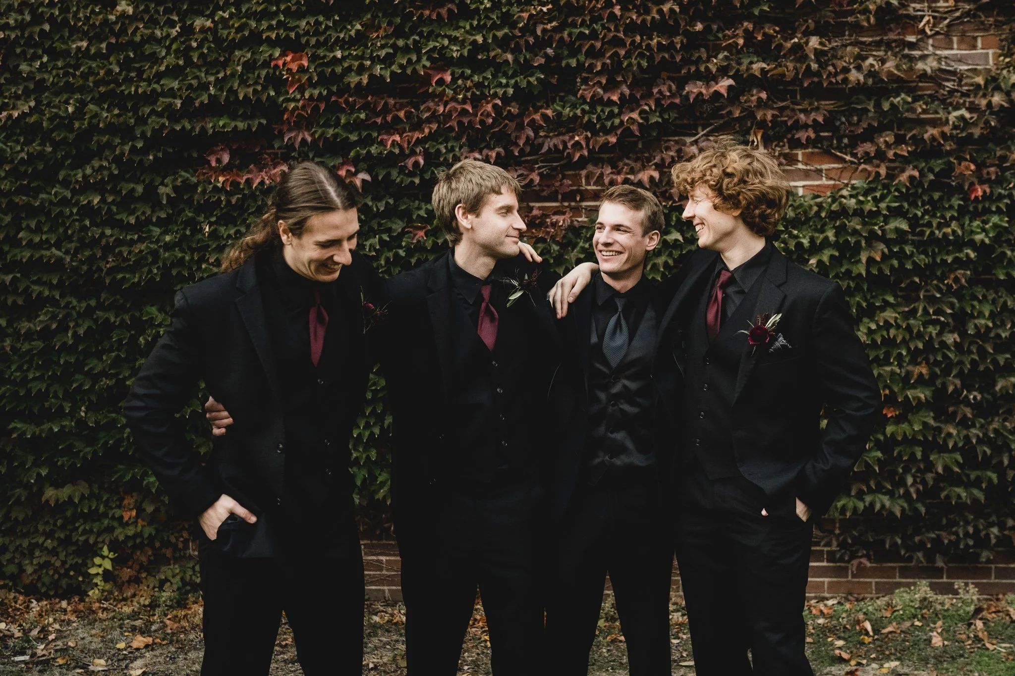 engle-olson-olivia-josh-wedding-previews- (25 of 39).jpg