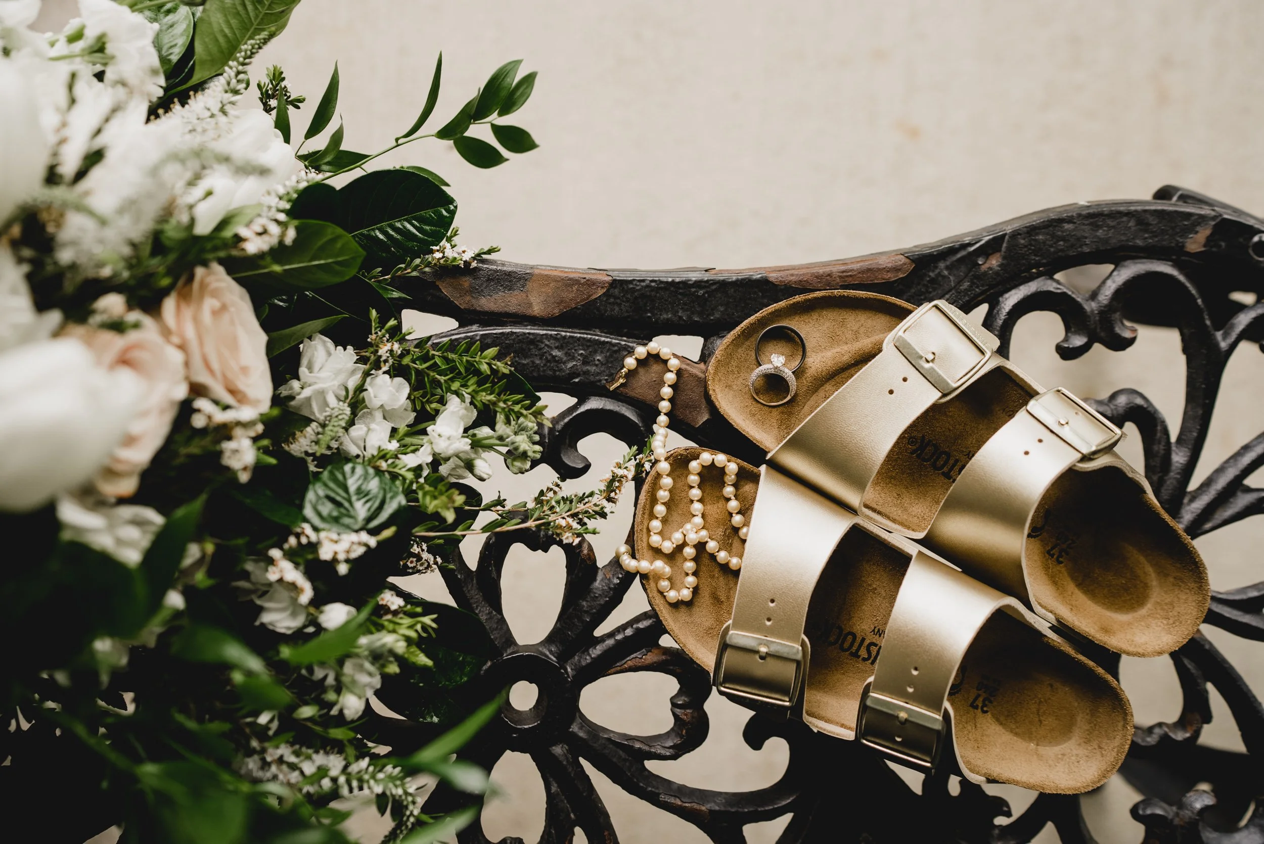 engle-olson-courtney-trevor-wedding-previews- (1 of 40).jpg