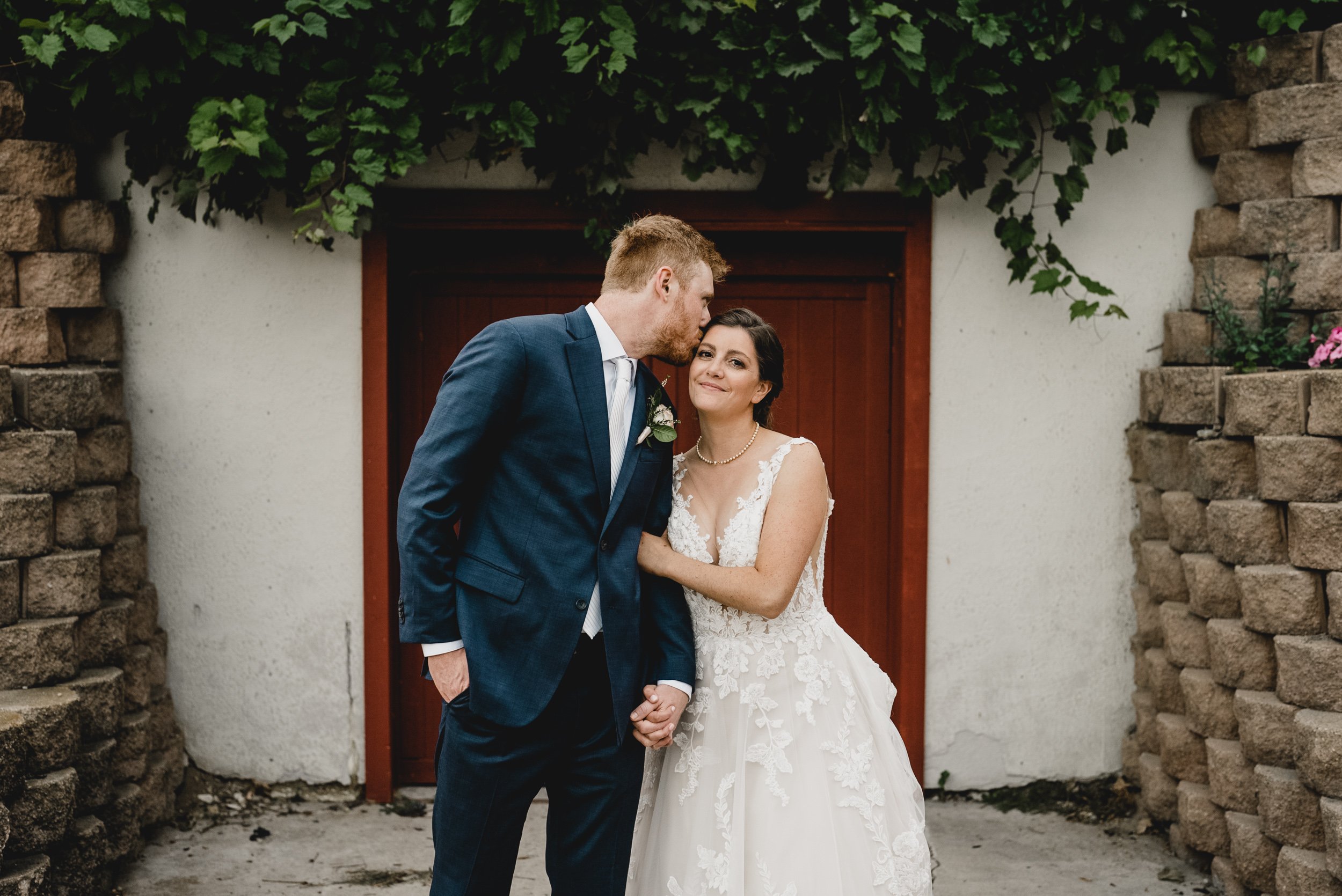 engle-olson-courtney-trevor-wedding-previews- (32 of 40).jpg