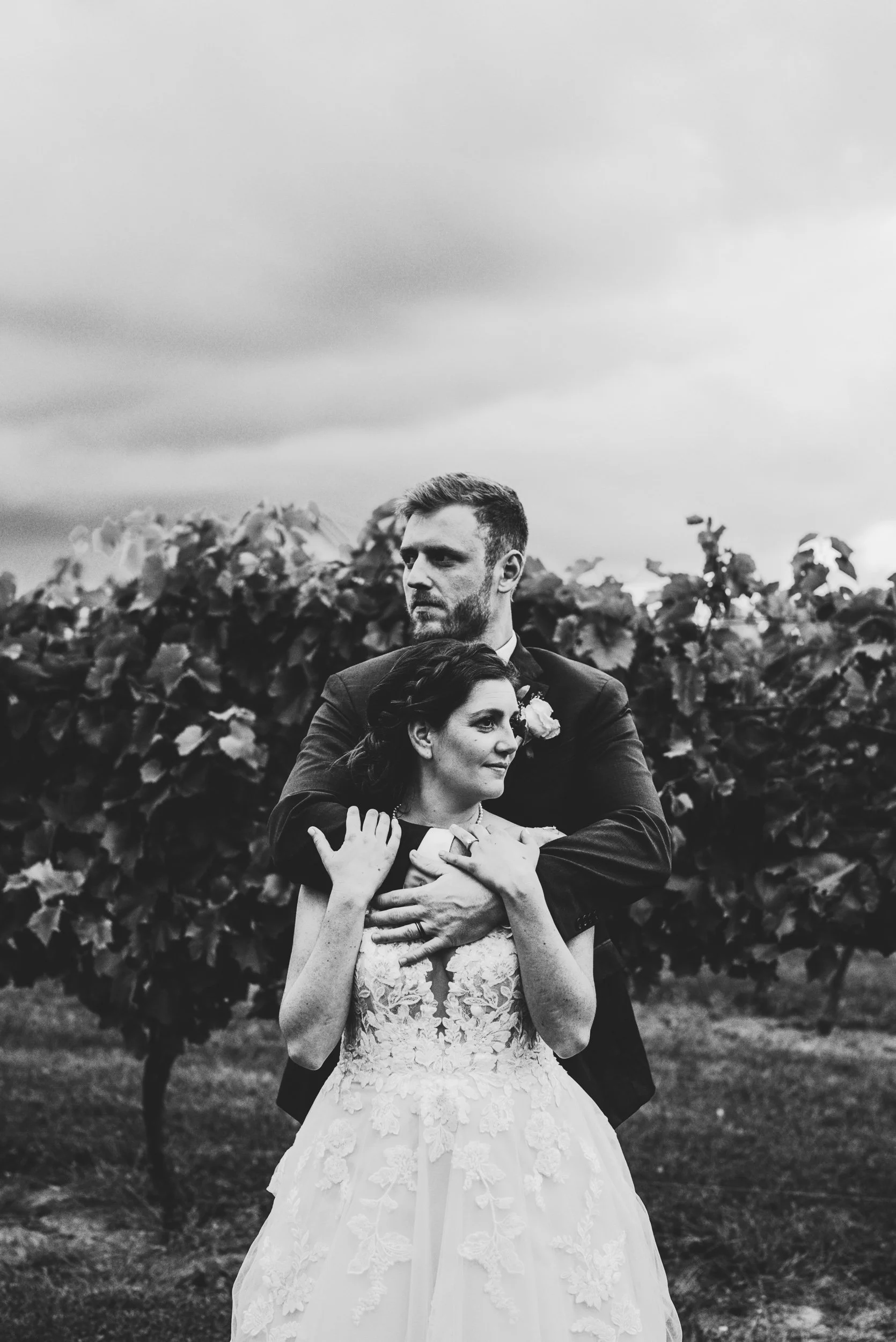 engle-olson-courtney-trevor-wedding-previews- (34 of 40).jpg