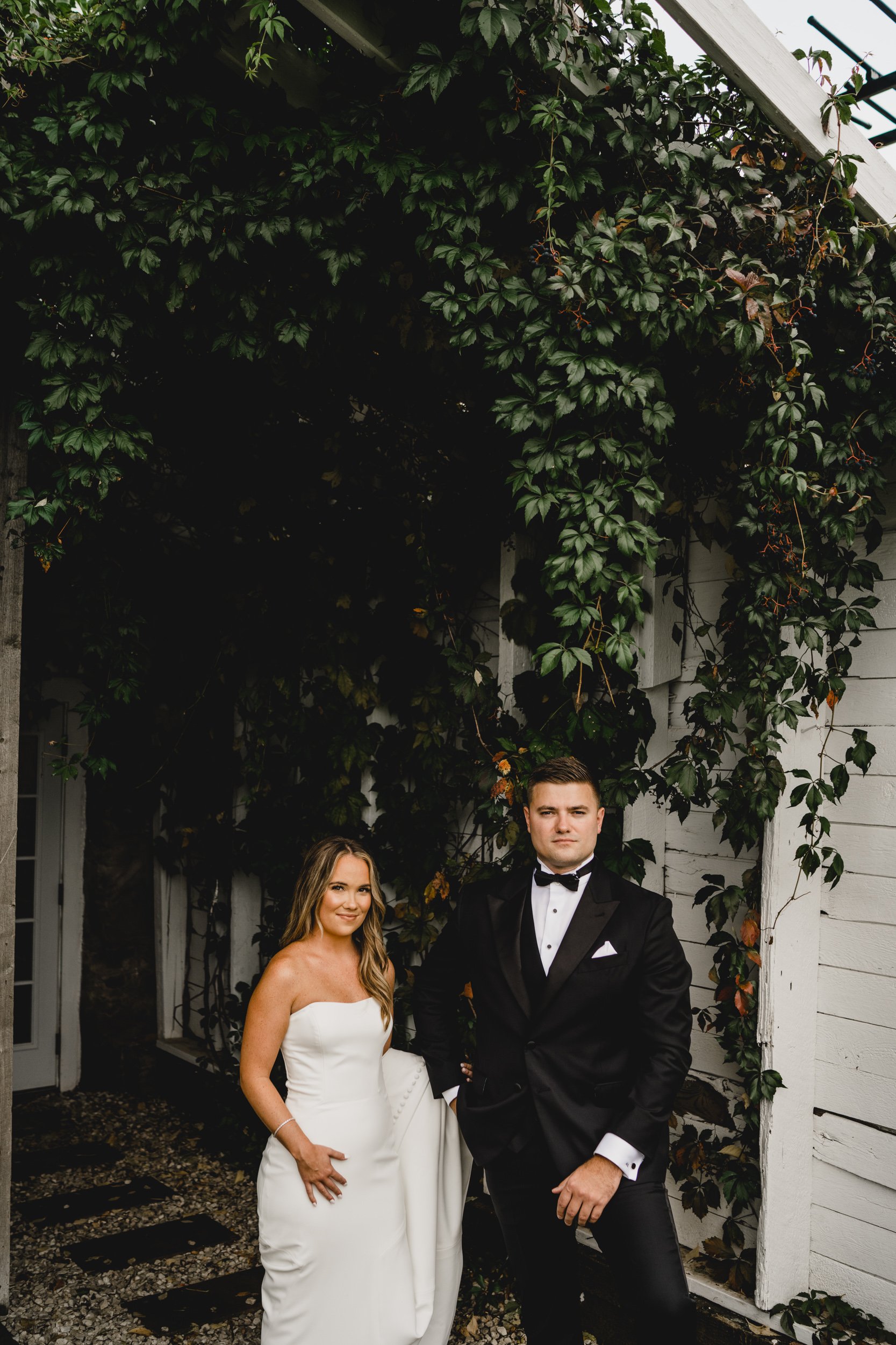engle-olson-karlee-aarec-wedding-previews- (16 of 42).jpg