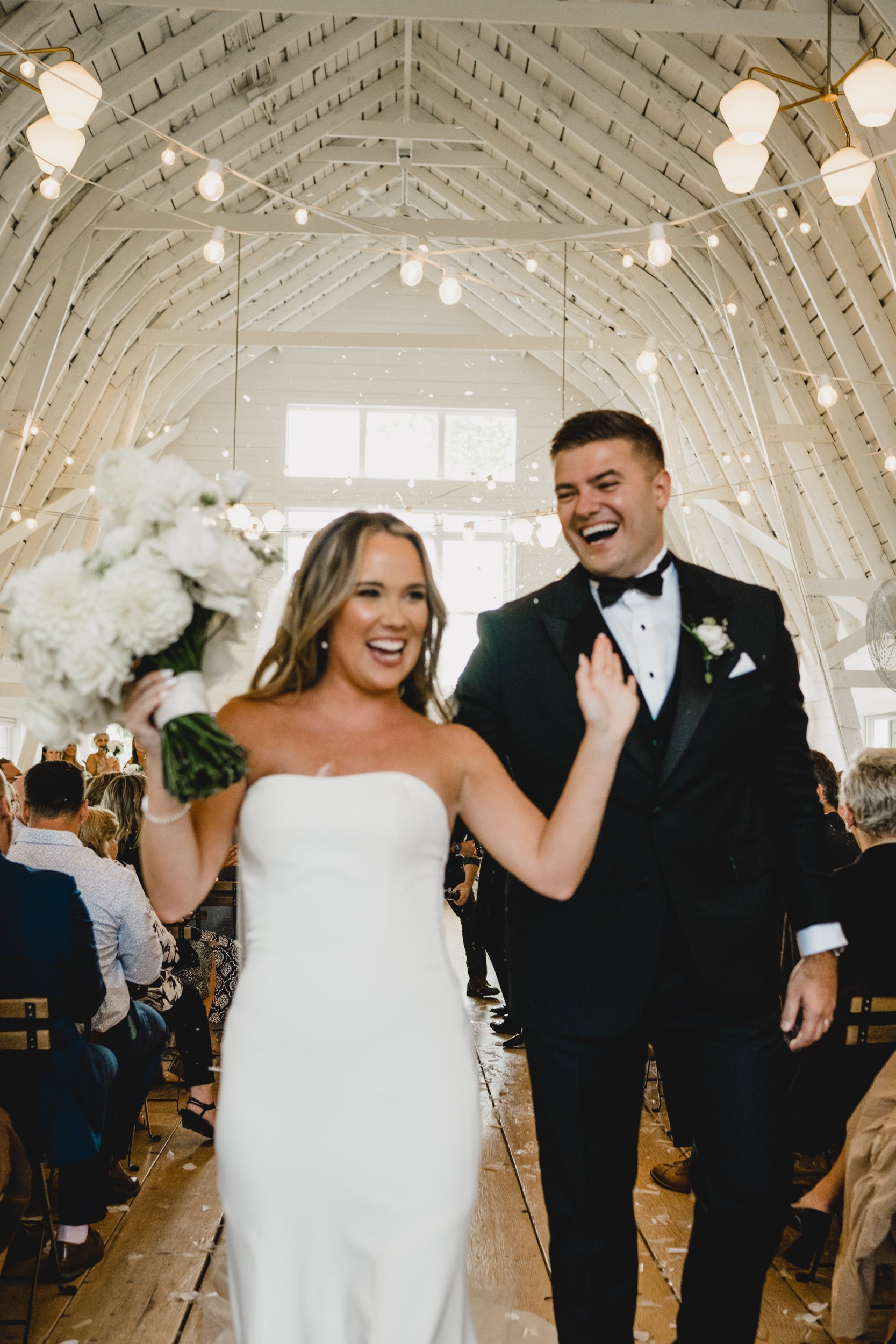 engle-olson-karlee-aarec-wedding-previews- (26 of 42).jpg