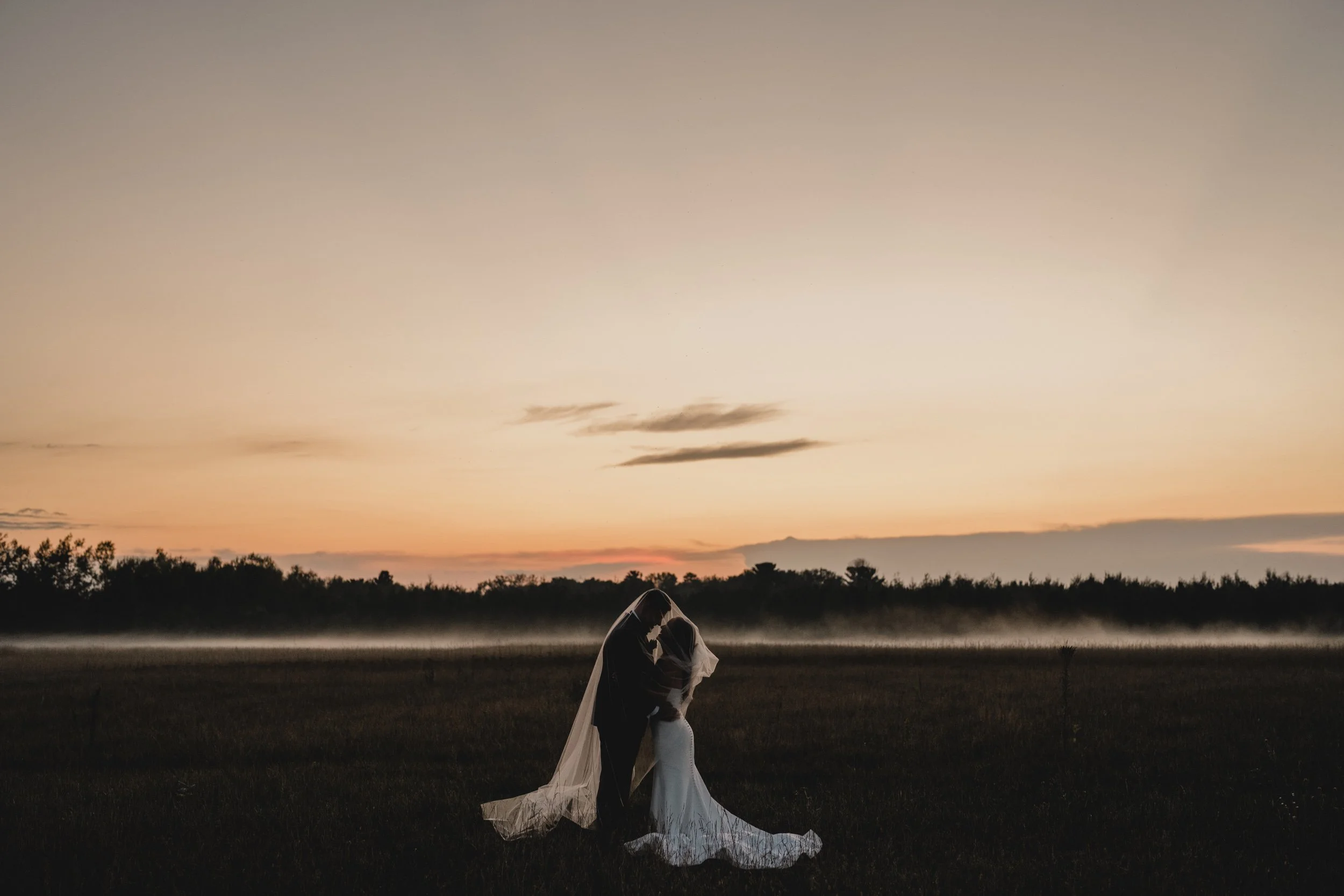 engle-olson-karlee-aarec-wedding-previews- (34 of 42).jpg