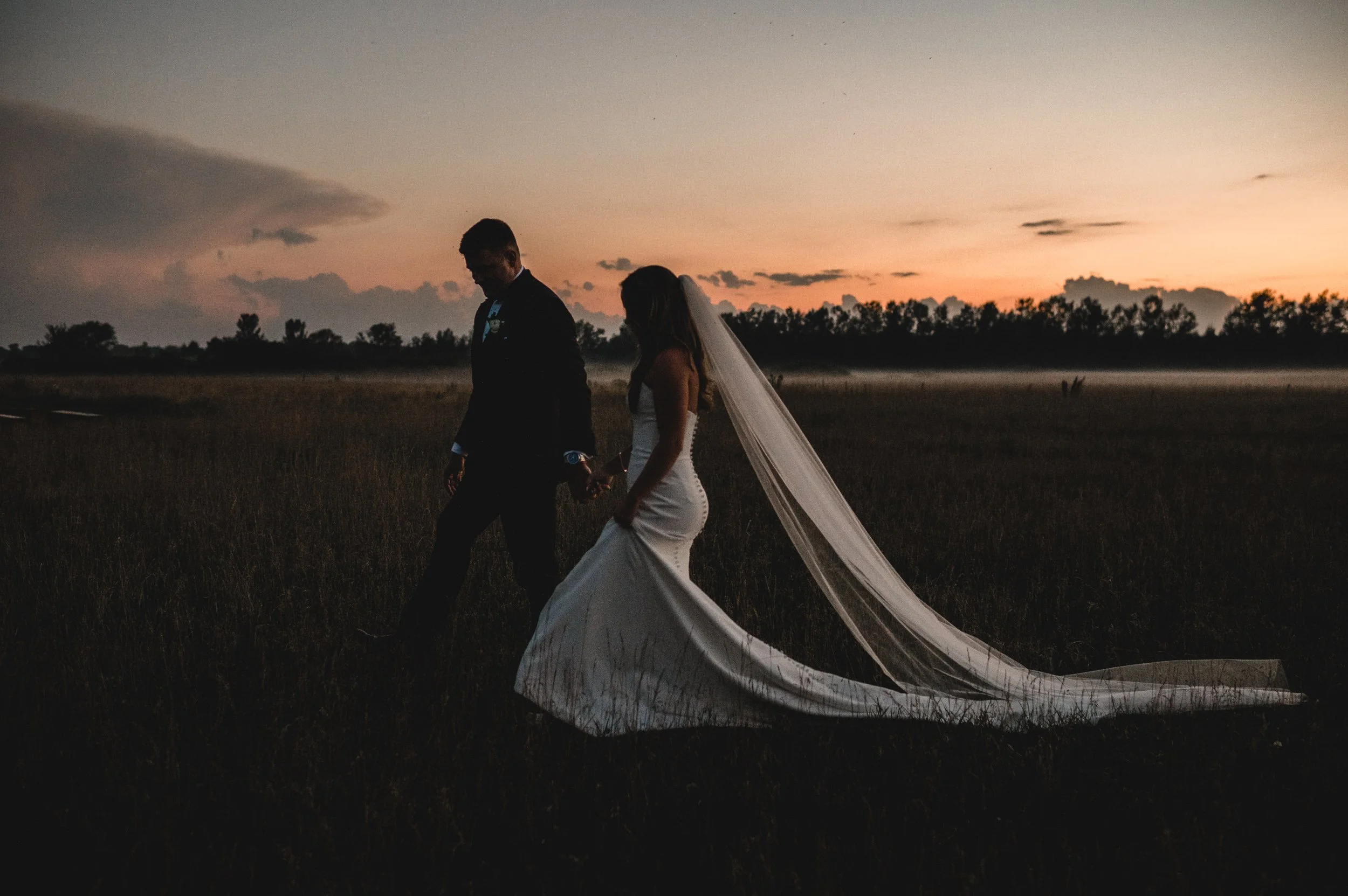 engle-olson-karlee-aarec-wedding-previews- (38 of 42).jpg