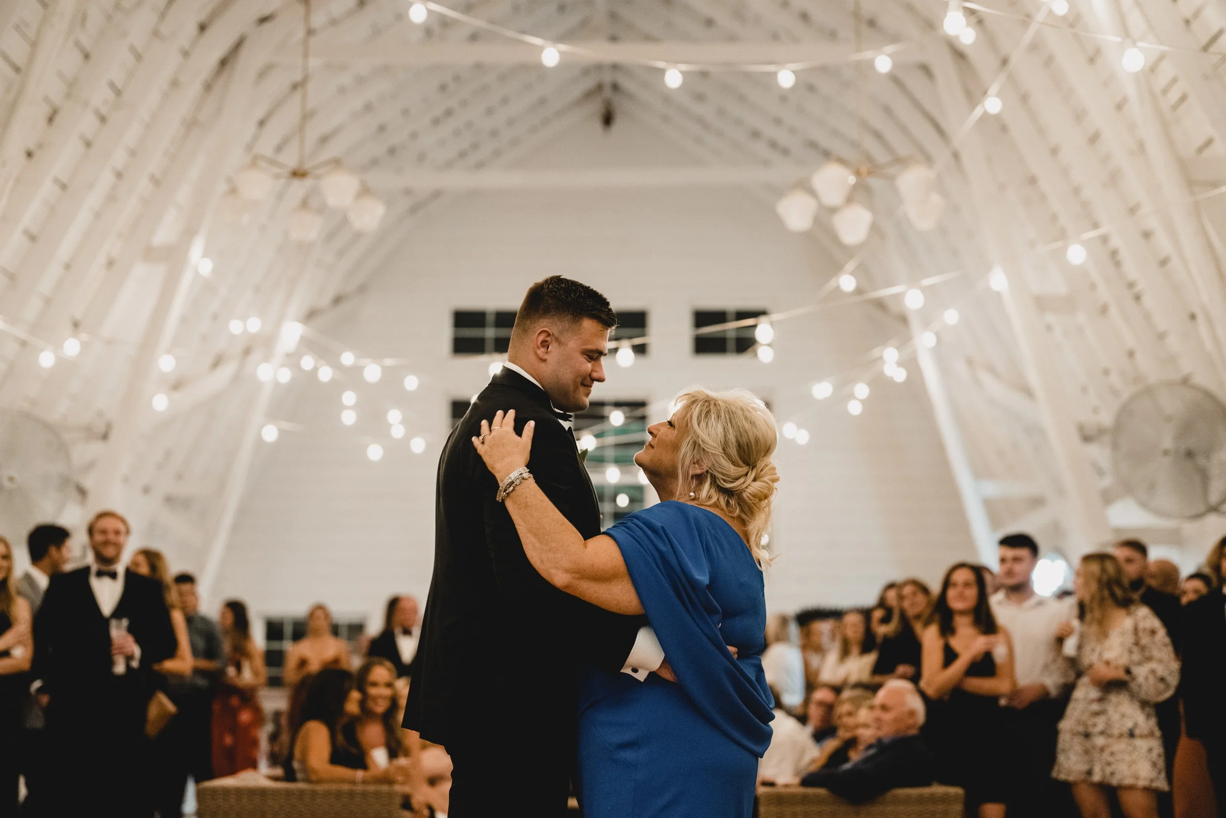 engle-olson-karlee-aarec-wedding-previews- (40 of 42).jpg