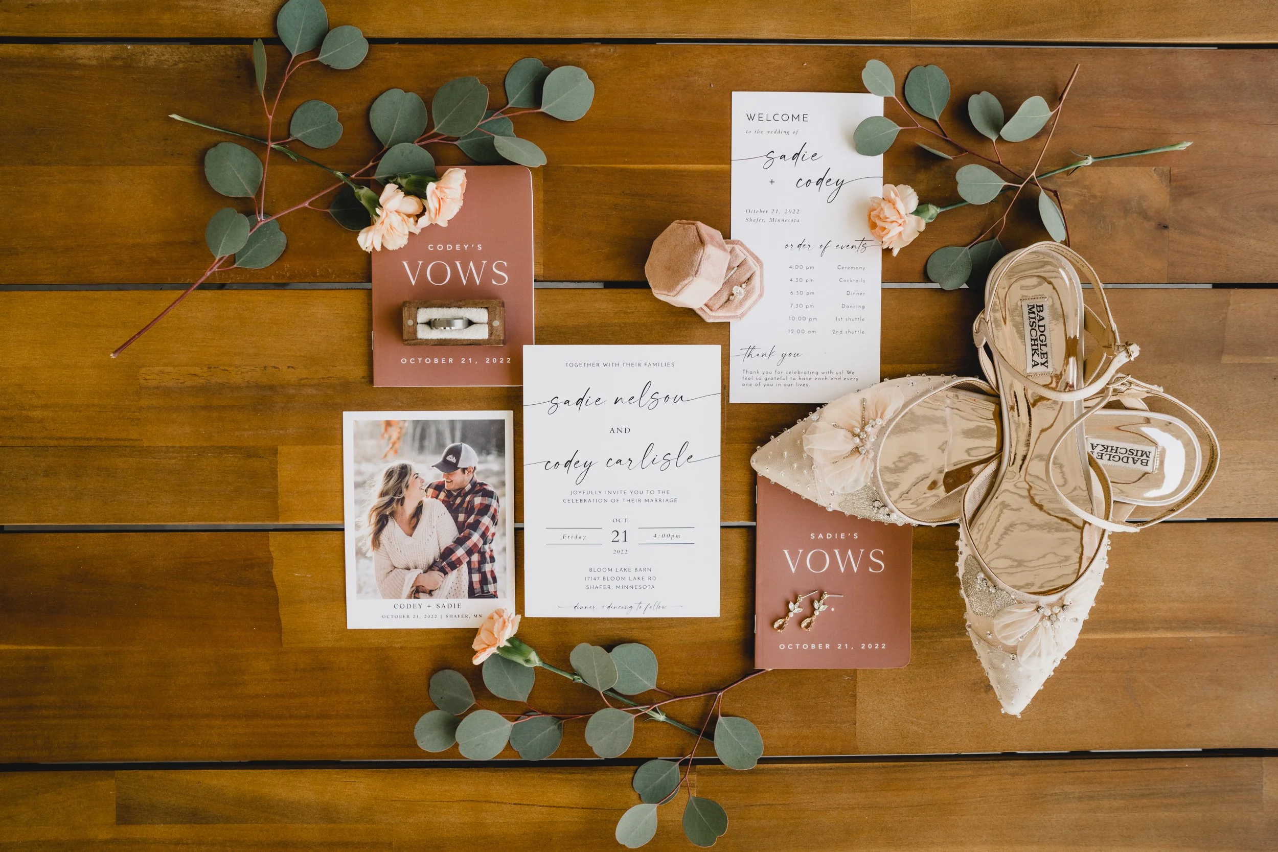 engle-olson-sadie-codey-wedding-previews- (1 of 40).jpg