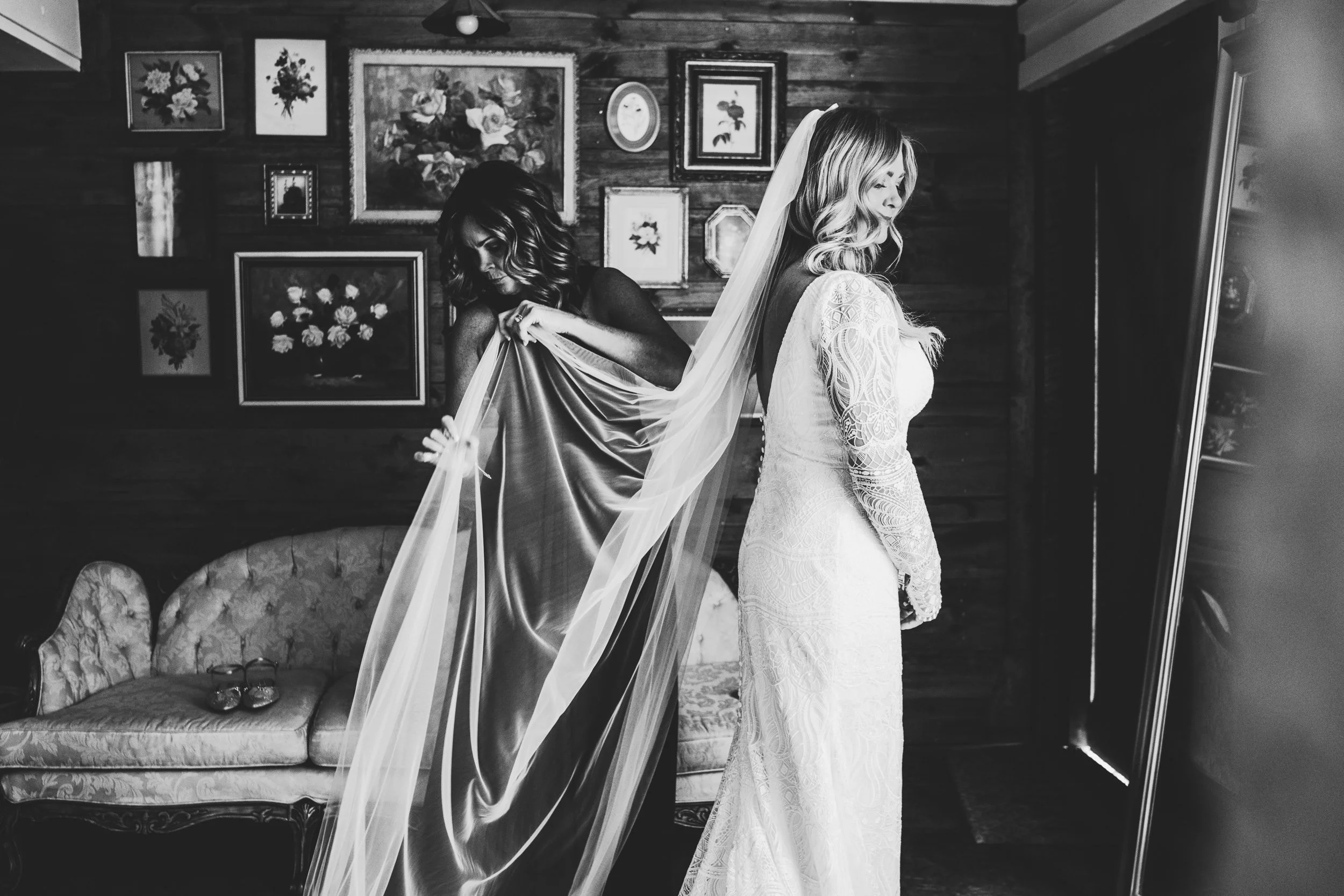 engle-olson-sadie-codey-wedding-previews- (4 of 40).jpg