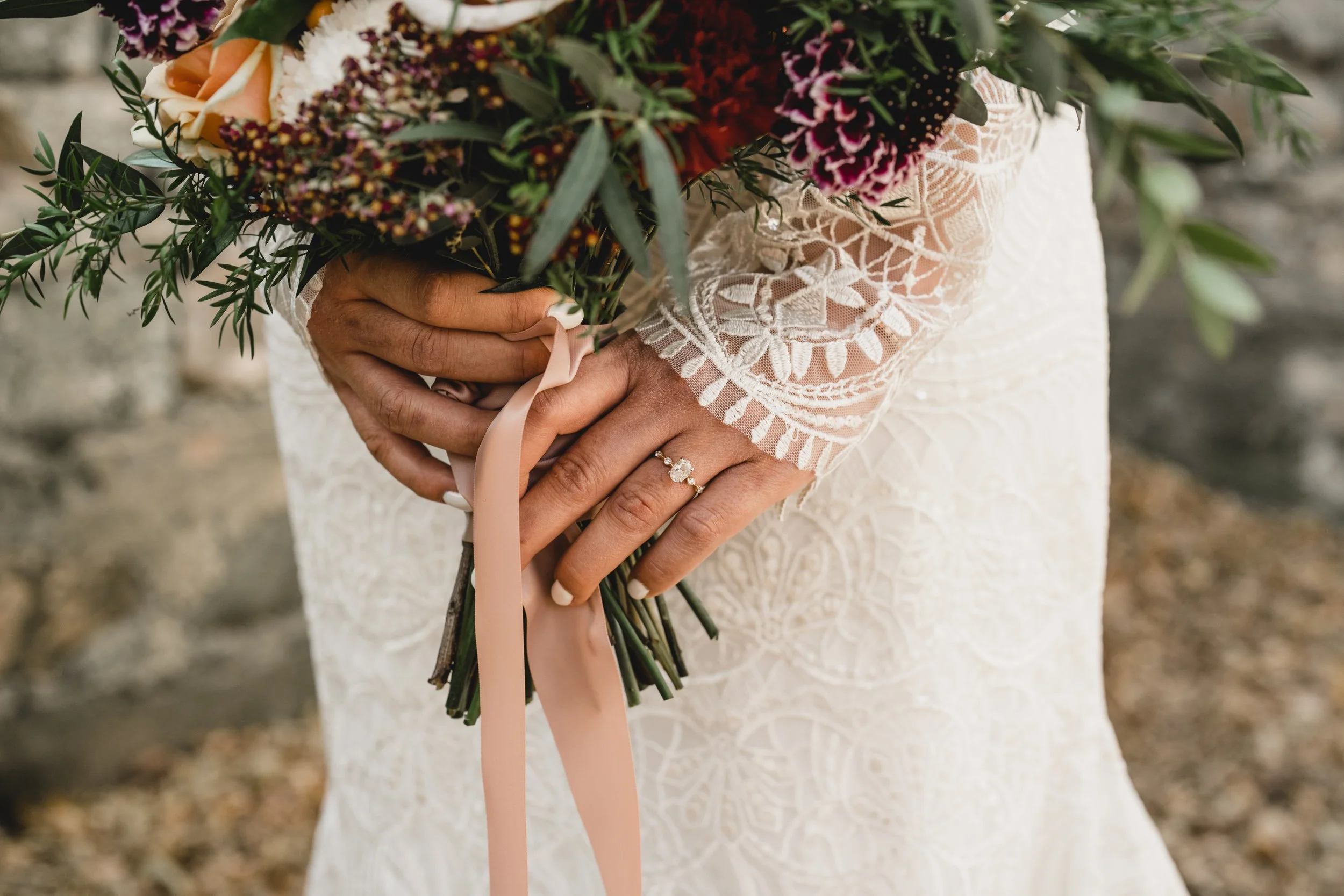 engle-olson-sadie-codey-wedding-previews- (15 of 40).jpg