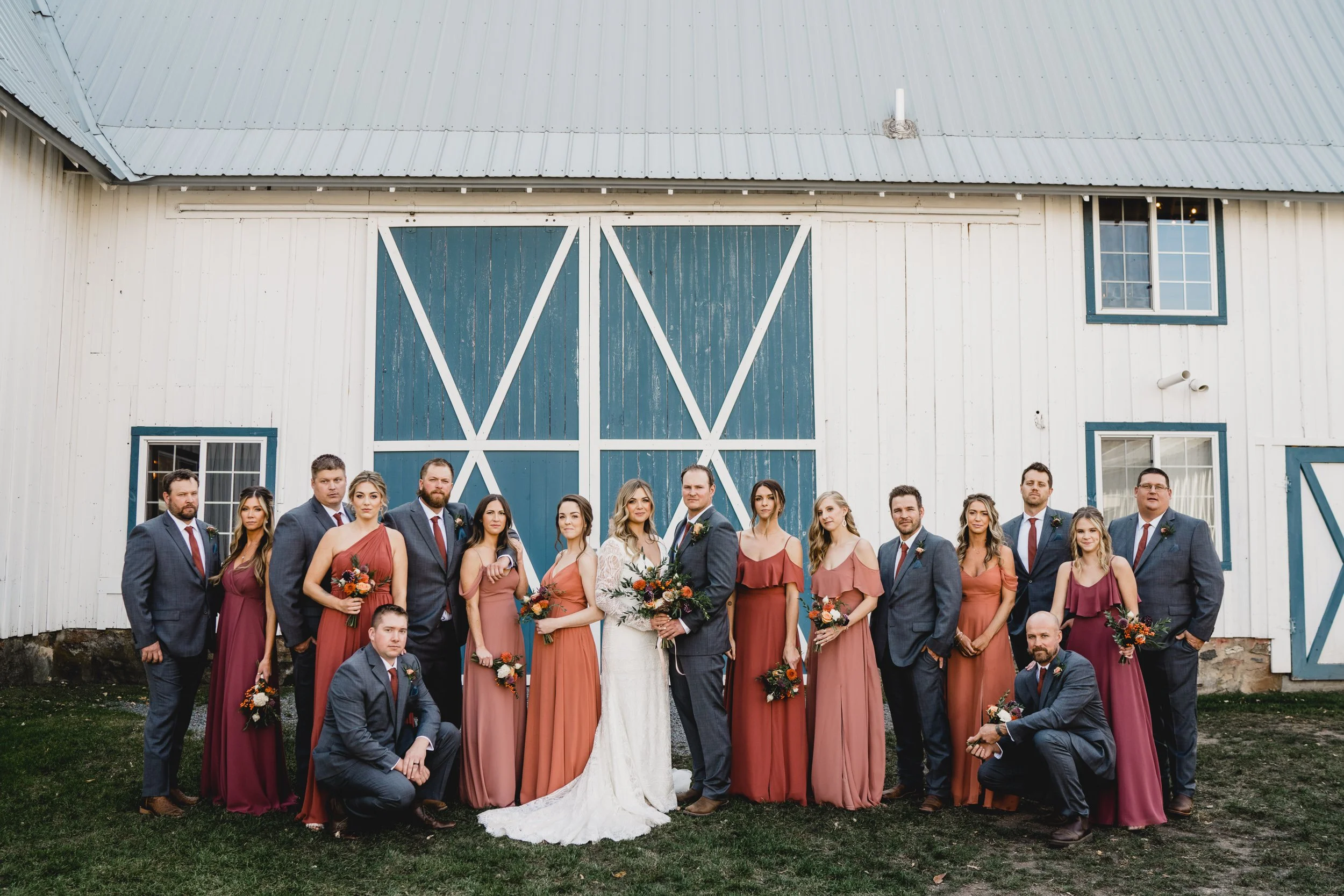 engle-olson-sadie-codey-wedding-previews- (19 of 40).jpg