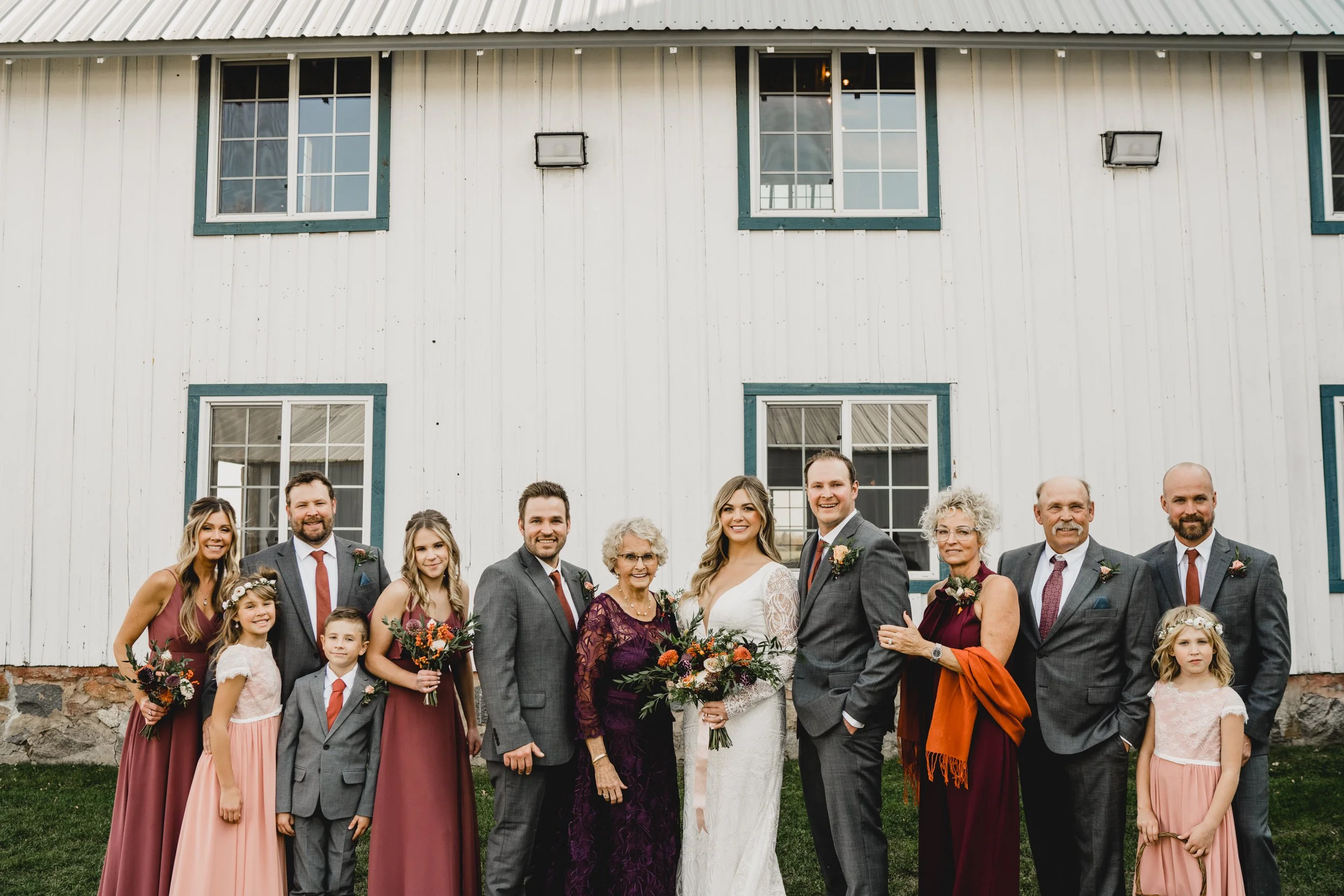 engle-olson-sadie-codey-wedding-previews- (22 of 40).jpg