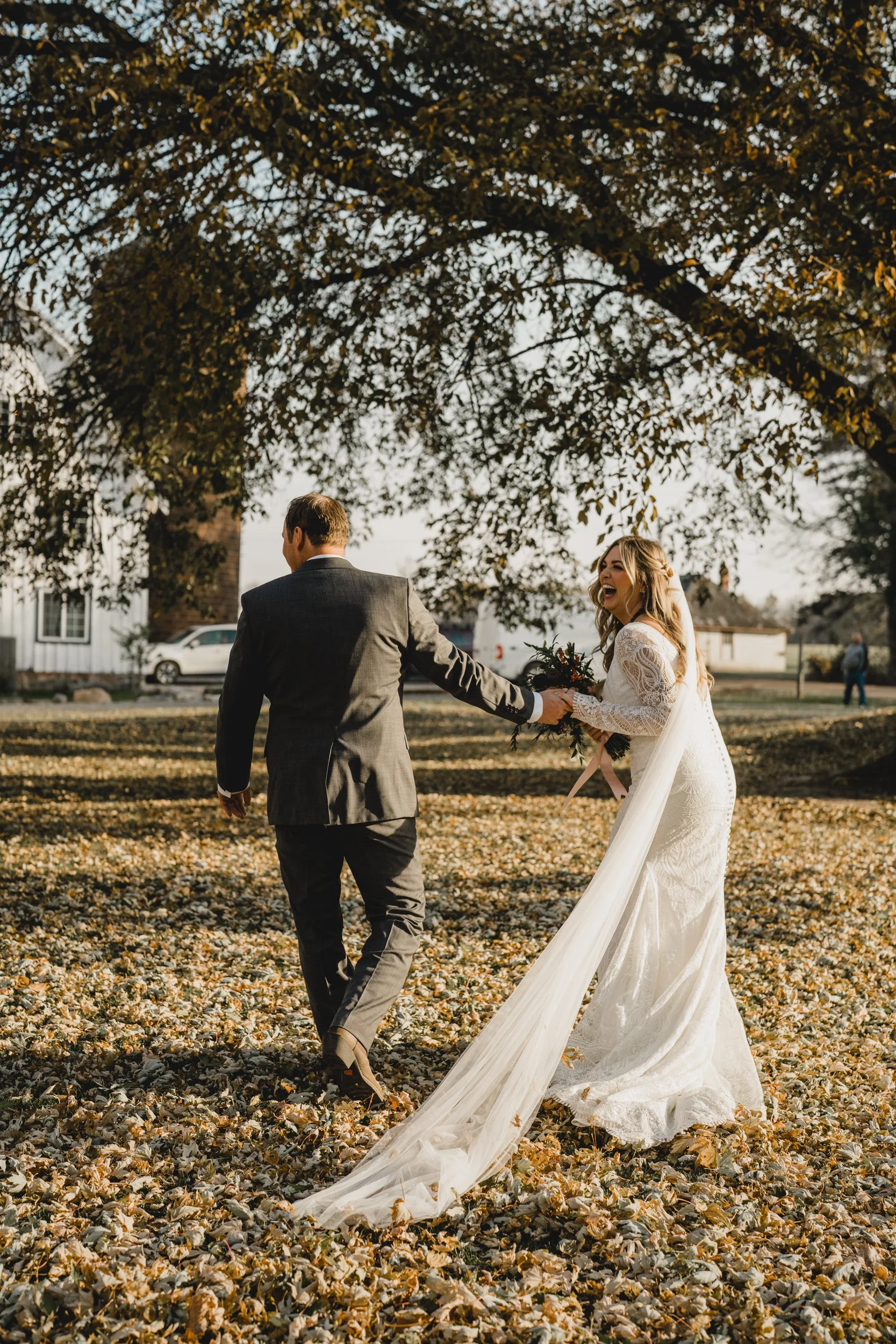 engle-olson-sadie-codey-wedding-previews- (26 of 40).jpg