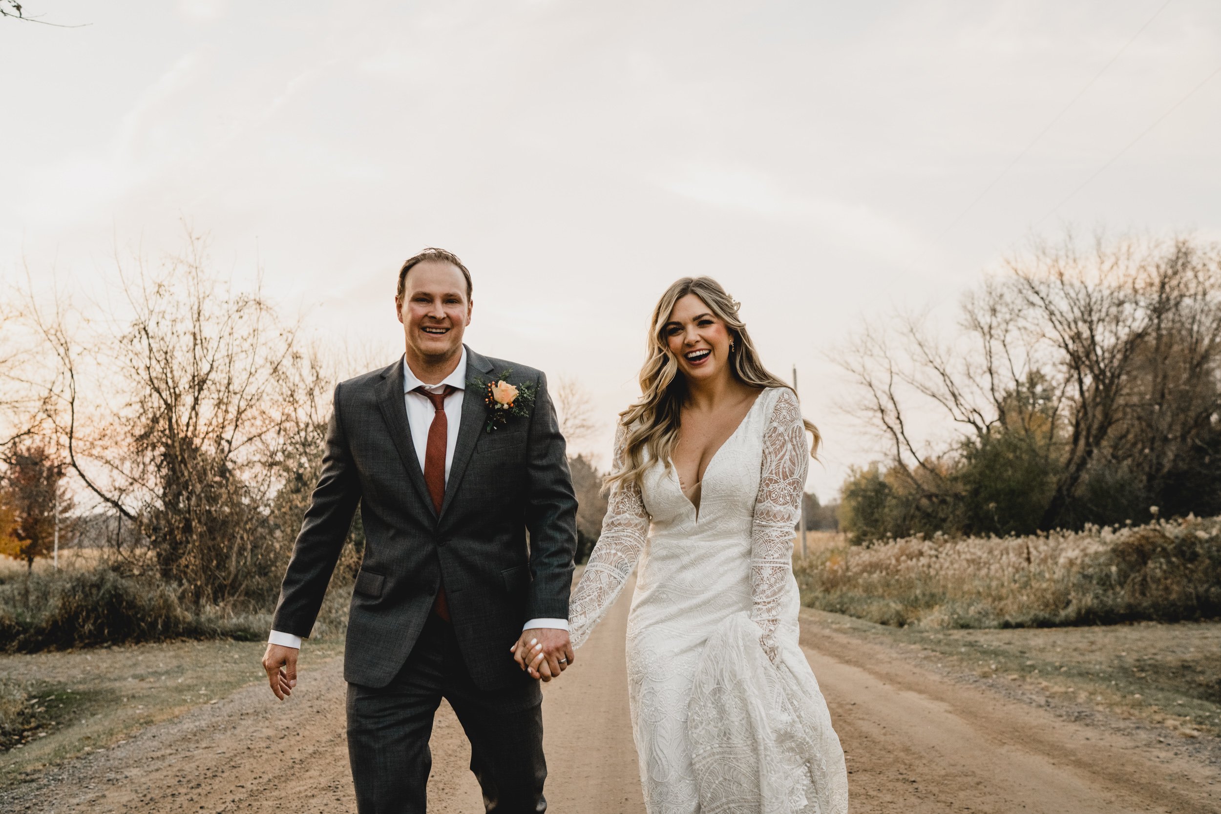 engle-olson-sadie-codey-wedding-previews- (38 of 40).jpg