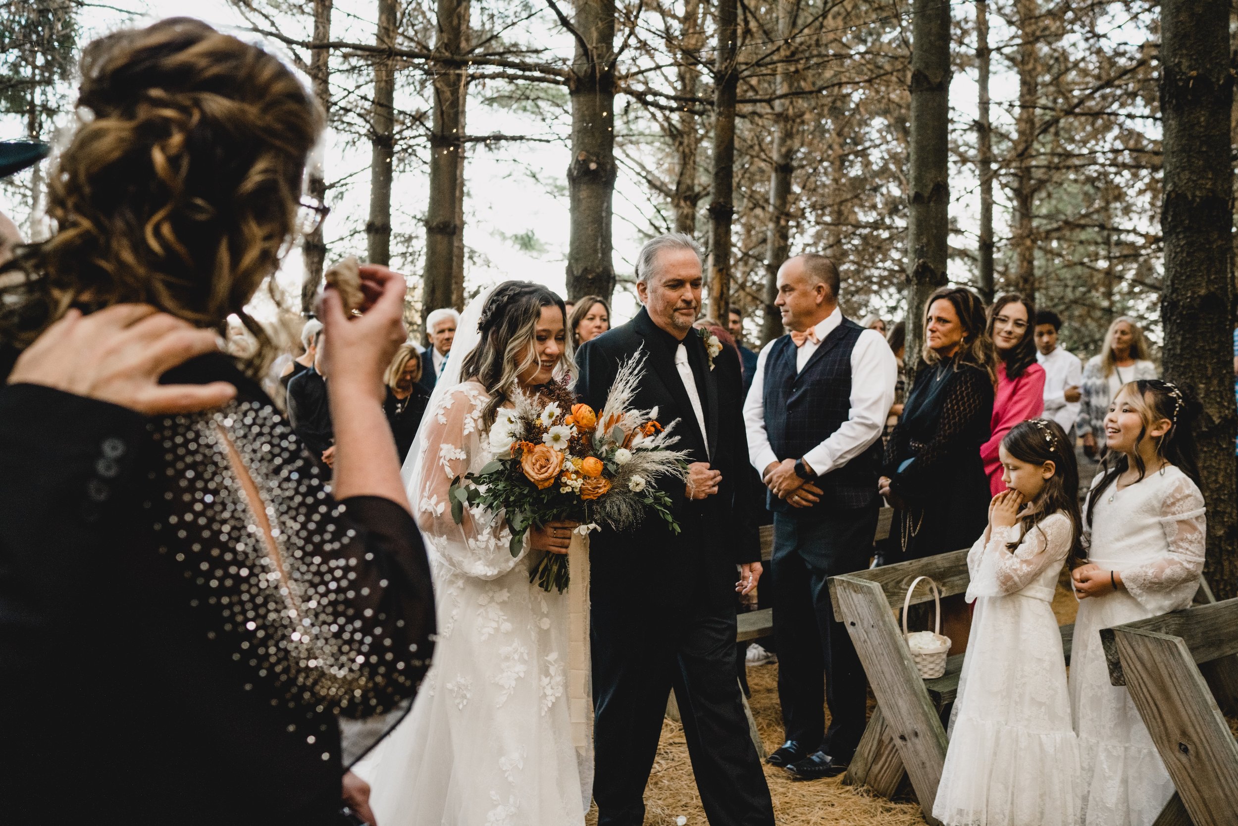 engle-olson-megan-alex-wedding-previews- (20 of 44).jpg