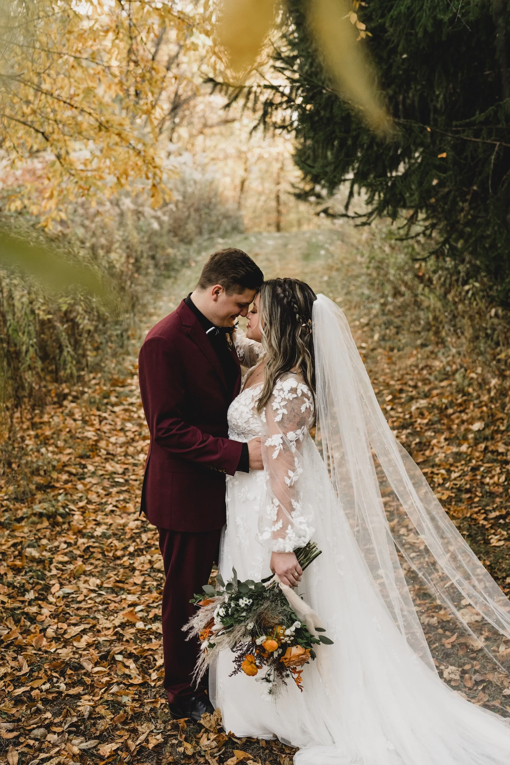 engle-olson-megan-alex-wedding-previews- (22 of 44).jpg