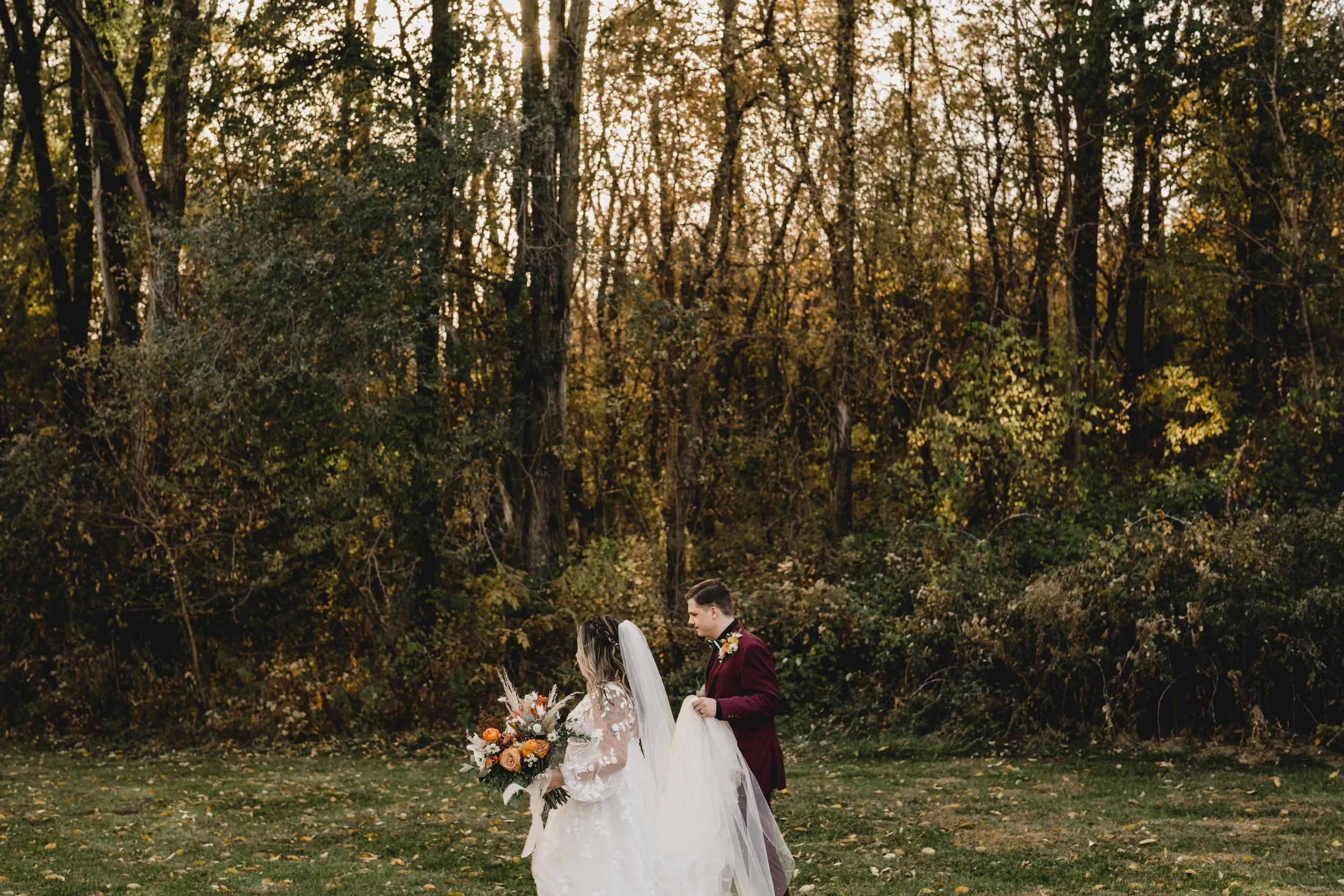engle-olson-megan-alex-wedding-previews- (27 of 44).jpg